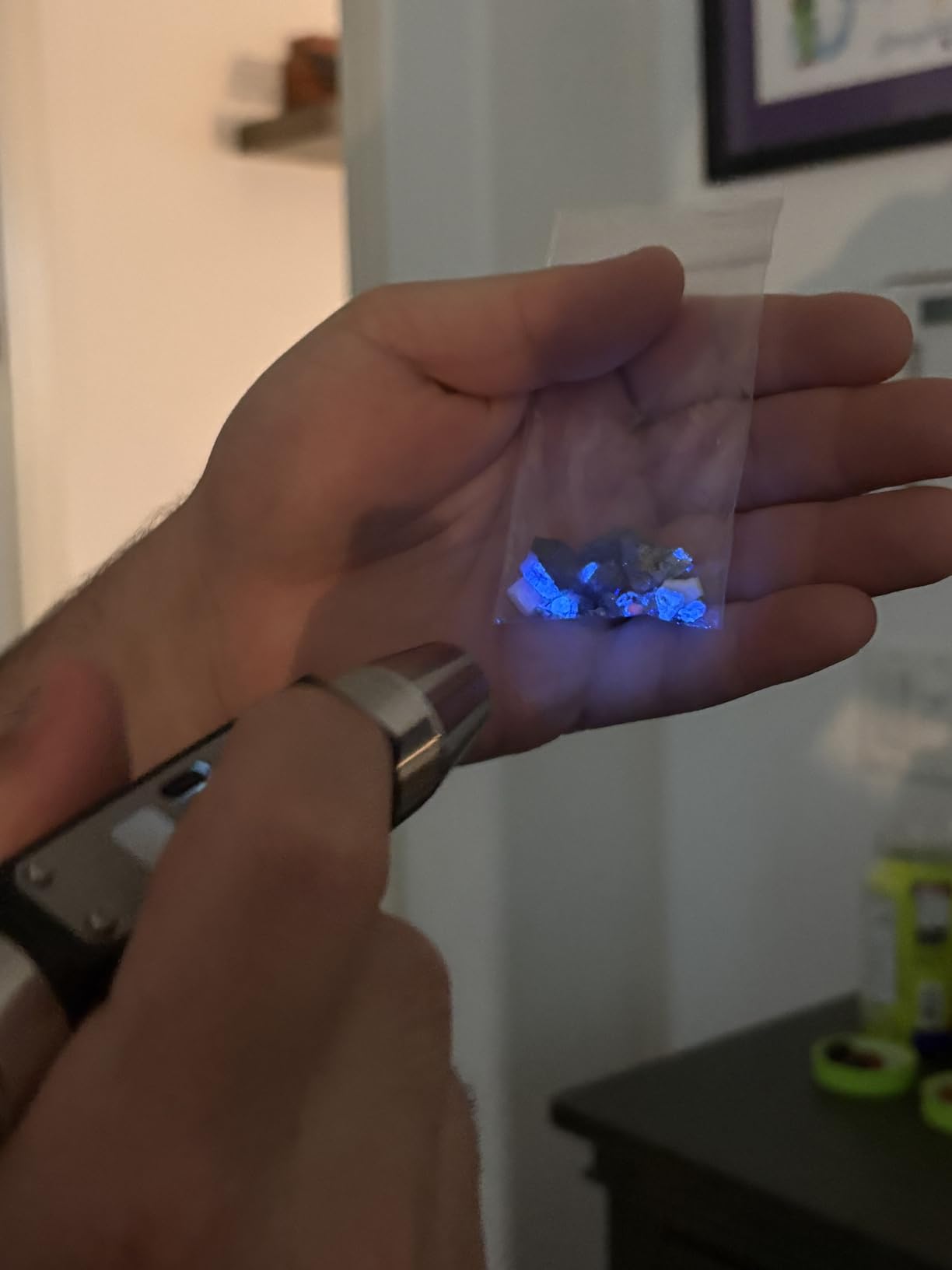 Shortwave 254nm UVC & Longwave 395nm 365nm UVA LED Flashlight | Yooperlites Fluorescent Minerals Phosphor, Banknotes Detector LED Torch with Optical Filter customer photo 1