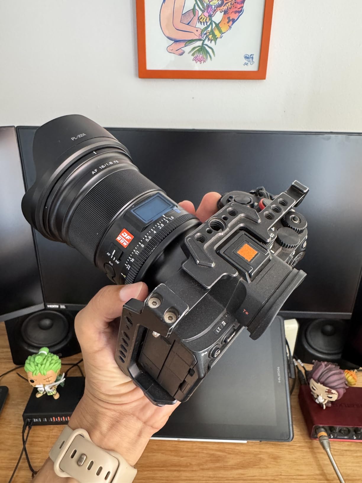 Viltrox AF 13mm F1.4 E Mount Lens, Large Aperture Ultra Wide Angle APS-C Prime Lens for Sony E-Mount customer photo 1
