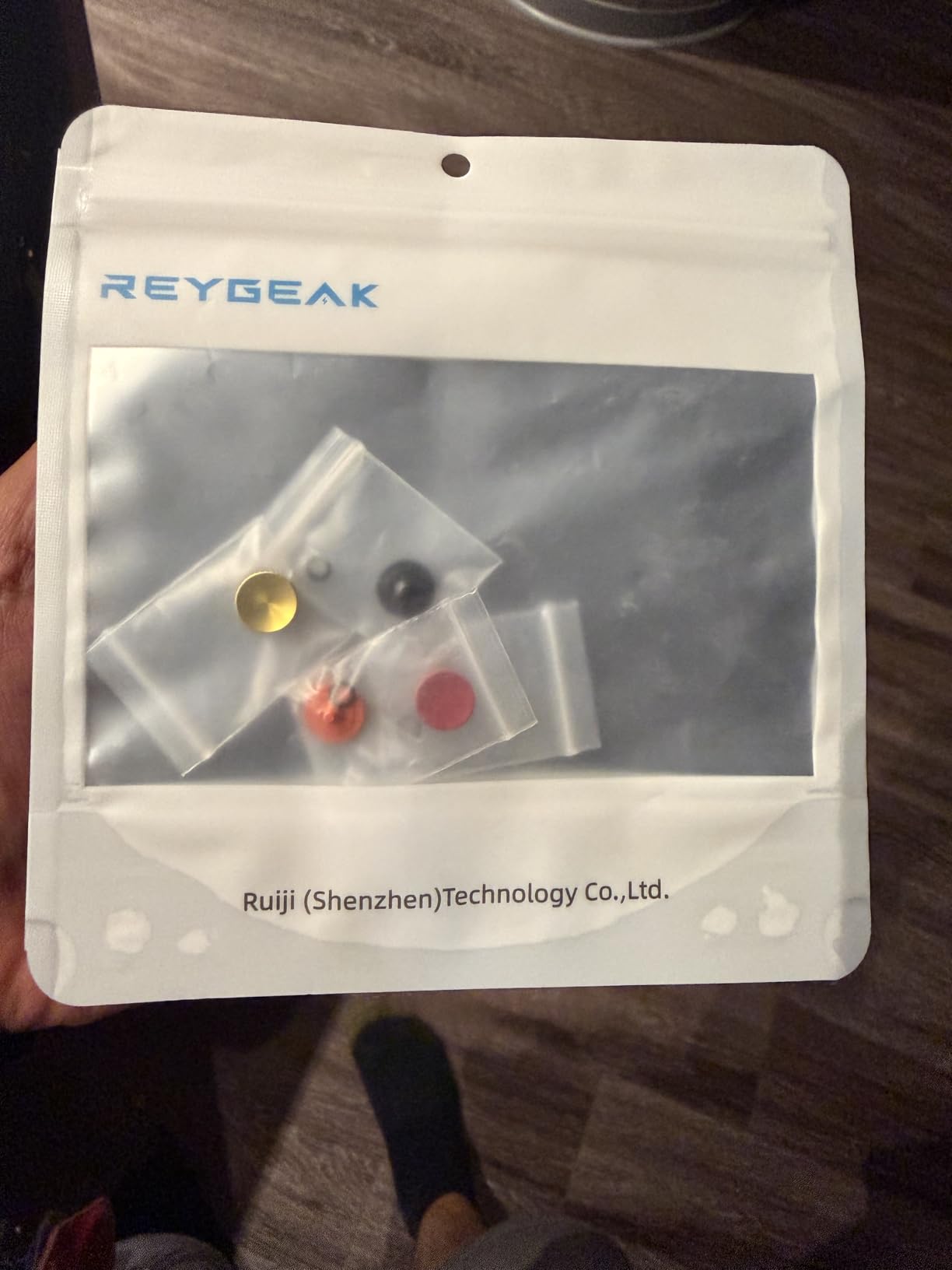 REYGEAK Copper Soft Shutter Release Button 4-Pack customer photo 2