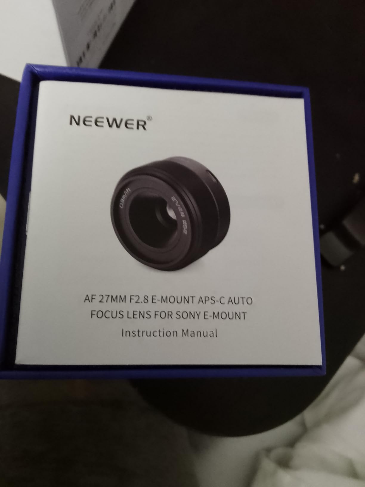 NEEWER 27mm F2.8 APS-C Autofocus Lens Compatible with Sony E Mount Cameras, AF STM Large Aperture Lens for ZV-E10 A5100 A6100 A6300 A6400 A6500 A6600 NEX-5T NEX-5N NEX-7, LS-50 customer photo 2