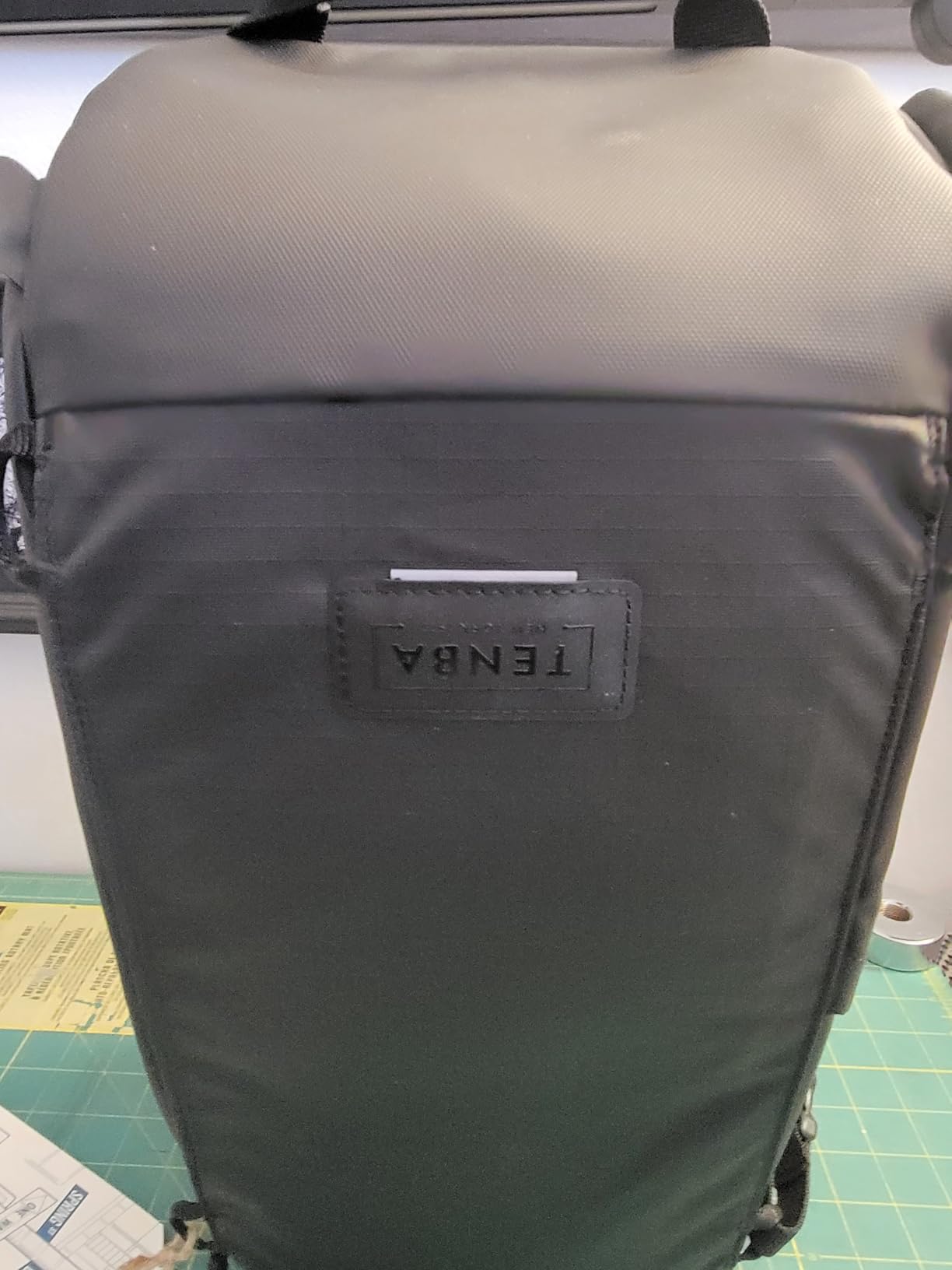Tenba Solstice v2 16L Sling Bag for DSLR and Mirrorless cameras and lenses, including supertelephoto zooms - Black (636-432) customer photo 2