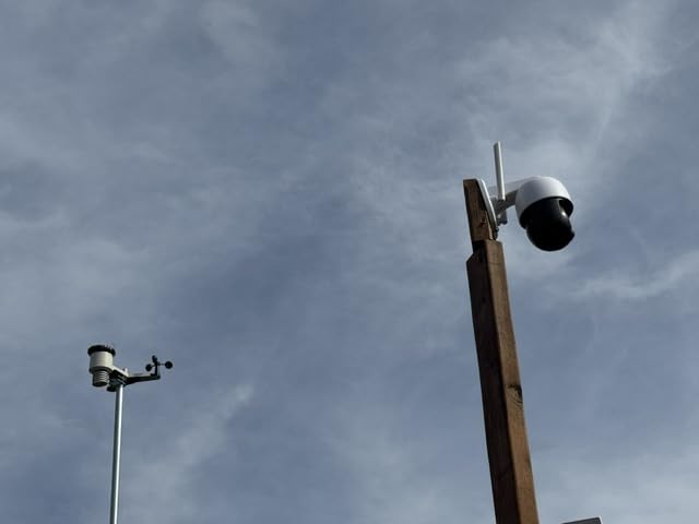 Ambient Weather Network Solar Wi-Fi Weather Camera | Wireless 112-Degree Wide-Angle Lens and IP65 Waterproof Rating customer photo 1