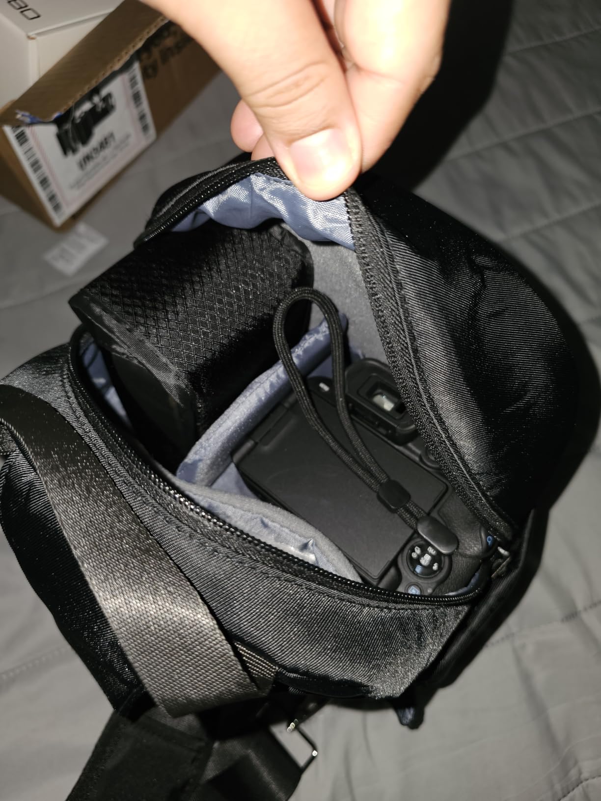 K&F CONCEPT Camera Sling Bag, Compact Photography Bag for DSLR Mirrorless | Lightweight Fabric, with Tripod Holder, Quick Access & Custom Dividers, Men & Women, for Sony Canon Nikon, Green, BS06 customer photo 1