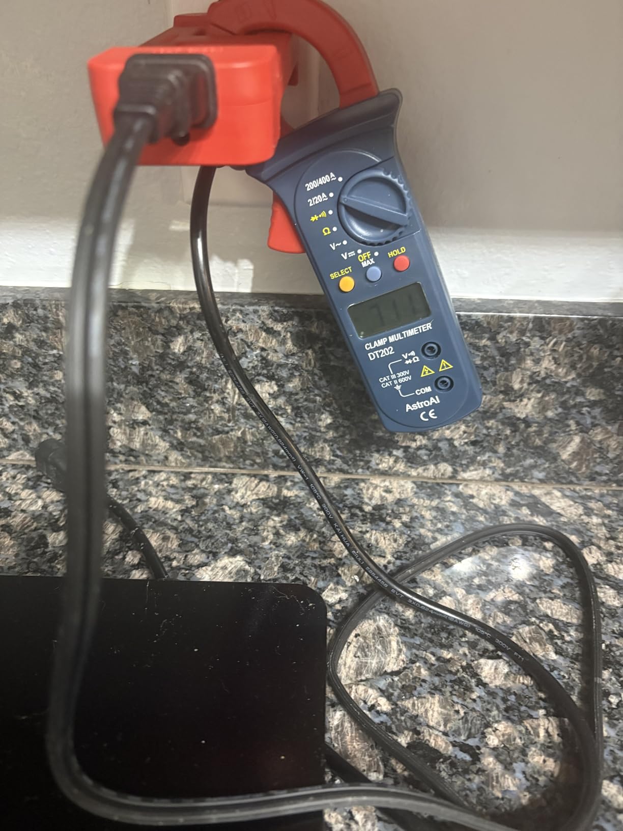AMZCHEF Portable Induction Cooktop, 20 Temperature & Power Levels, 1800W customer photo 1
