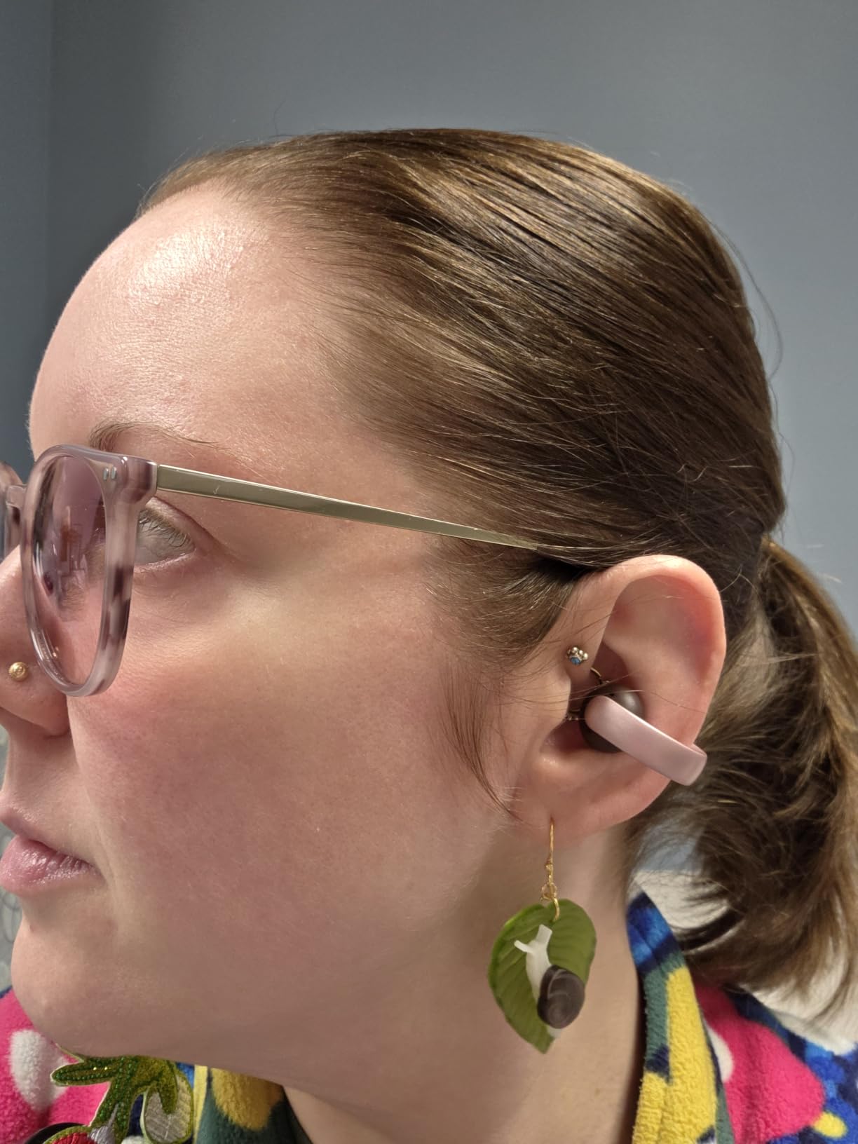 Soundcore AeroClip by Anker, Open-Ear Earbuds, Clip-On Headphones, Adaptive Comfort, Clear Calls with 4 Mics and AI, Stable Fit, 12mm Drivers for Powerful Bass, Hi-Res, Open-Ring Design | Ultra-Comfort for Running Workout, Stable, Power Bass, Hi-Res, 32H Playtime, Bluetooth 5.4, IP55 Water-Resistant, Clear Calls customer photo 1
