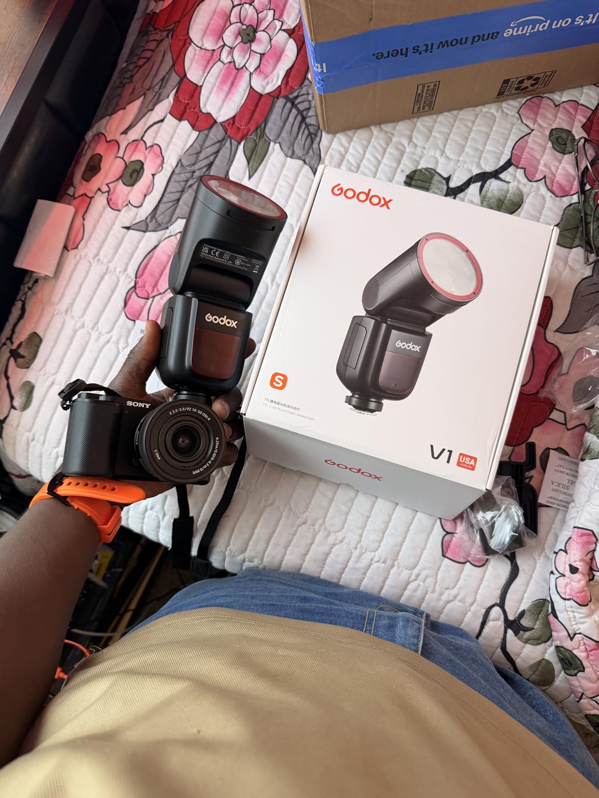 GODOX V1 V1-C V1C Godox Flash for Canon Flash Speedlite | 76Ws 2.4G TTL 1/8000 HSS Camera Flash for Canon, 480 Full Power Flashes, 1.5s Recycle Time, LED Modeling Lamp (USA Version) customer photo 1