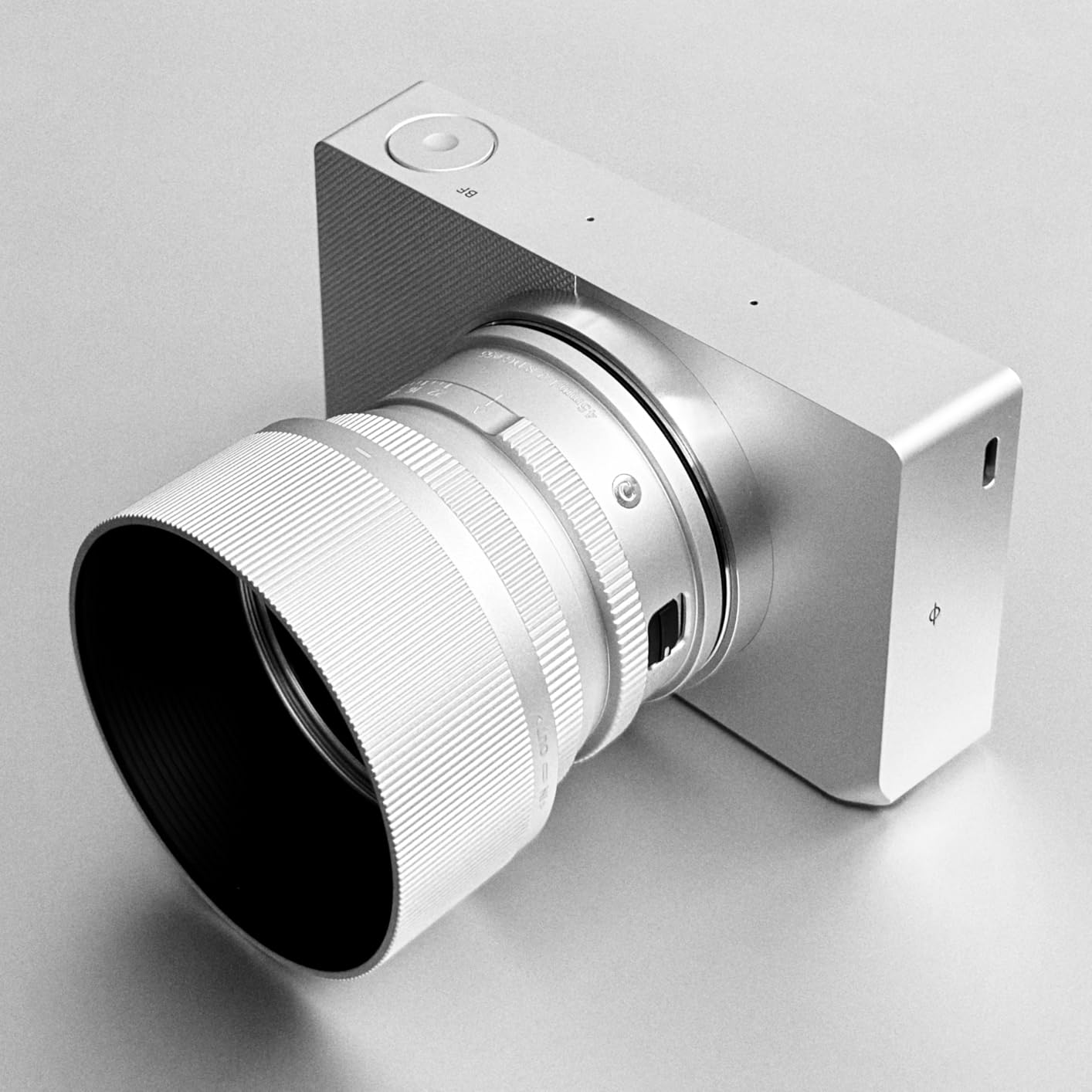 Sigma BF Mirrorless Camera Body (L-Mount, Black) | 230 GB internal memory, 24MP full-frame sensor, dual autofocus customer photo 1