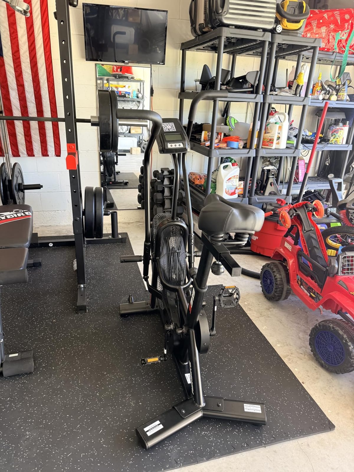 pooboo Air-Resistance Exercise Fan Bike, Air Bike with Dual Acction Handlebars&Dual-Layer Transmission System, Stationary Bike with APP Connection for Home Gym HIIT Cardio Full Body Workout customer photo 1