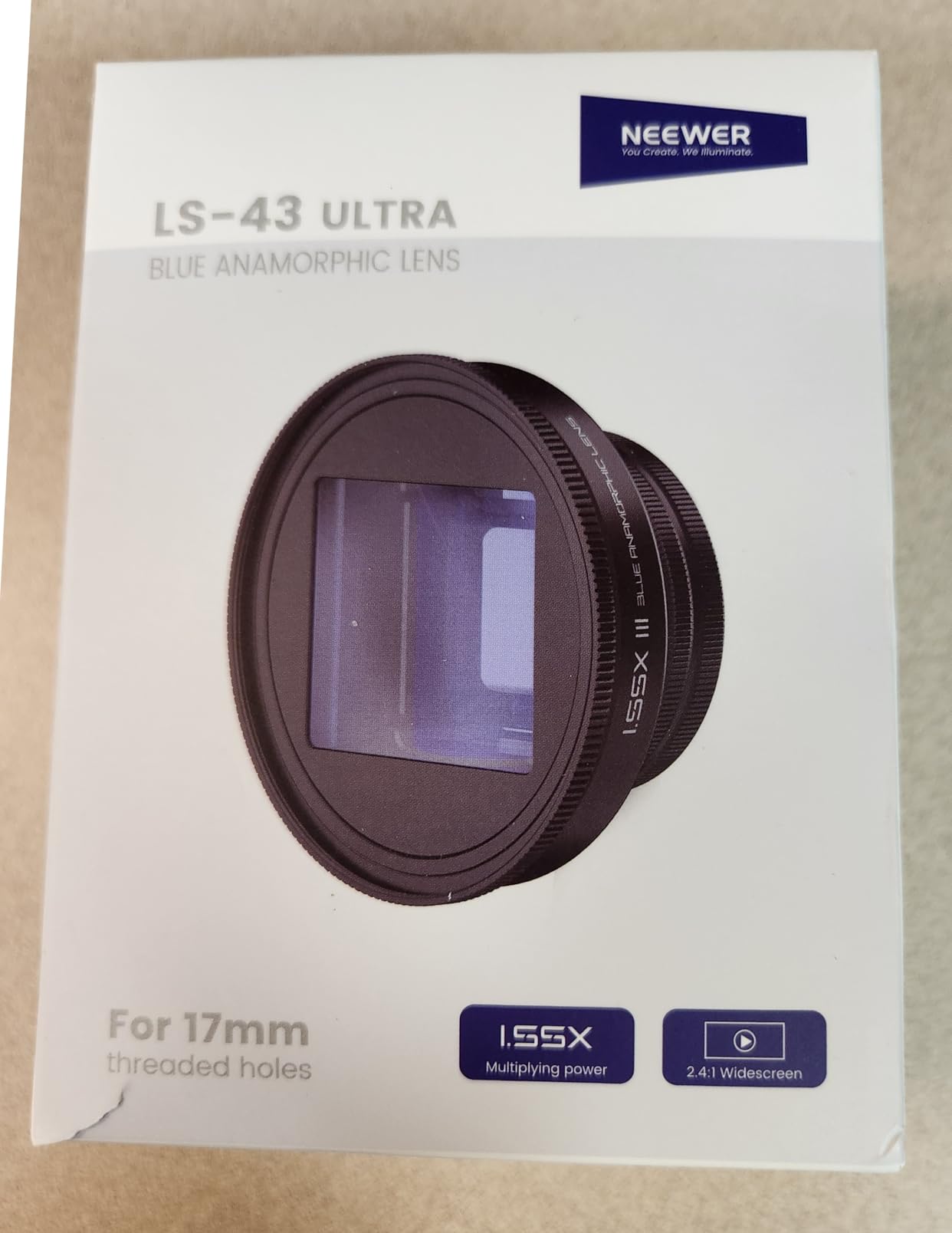 NEEWER 1.55x Blue Anamorphic Lens Compatible with iPhone Android Samsung, Phone Camera Accessories with 17mm Threaded Lens Clip & 58mm Filter Adapter Ring, Cinematic Wide Screen Effect, LS-43 Ultra customer photo 1