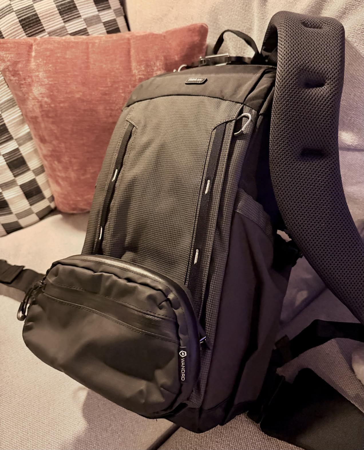Think Tank BackLight Long Lens Backpack for Cameras with Super Telephoto Lenses - Slate Black customer photo 1