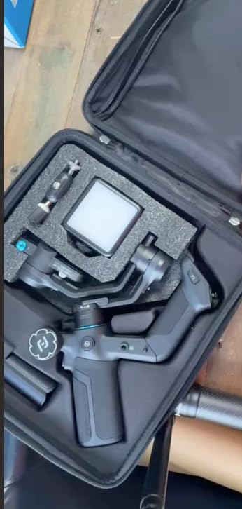 FeiyuTech SCORP Mini 3 Pro Kit 3-Axis Gimbal Stabilizer for Camera, iPhone, Action Cam with Built-in AI Tracking, 4.4lb Payload, Detachable Screen Handle, Case, Light, Vertical Shoot customer photo 2