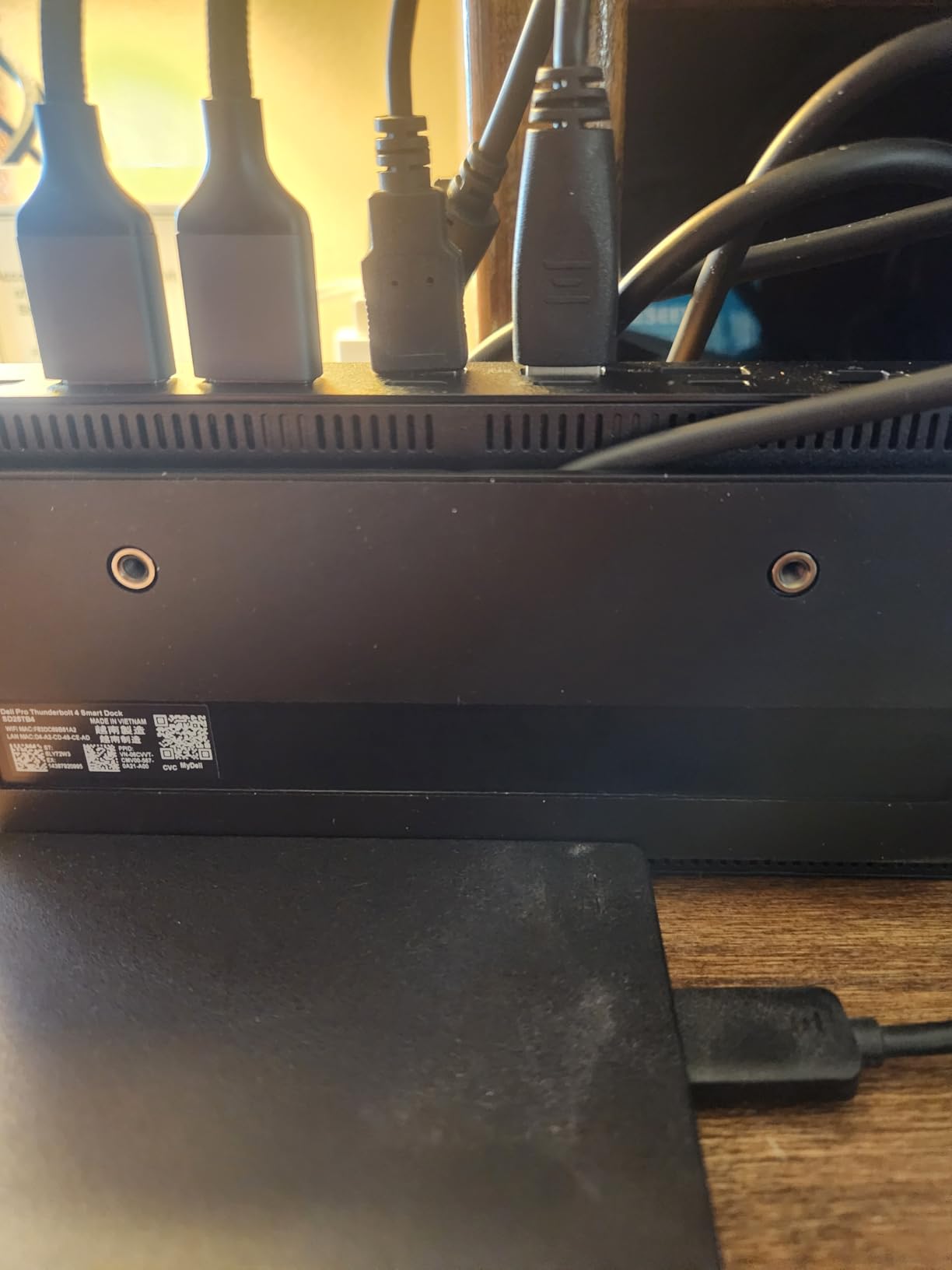 Dell Pro Thunderbolt 4 Smart Dock SD25TB4, 130W, Four 4K Displays, Dual DP 1.4 and HDMI 2.1 customer photo 2