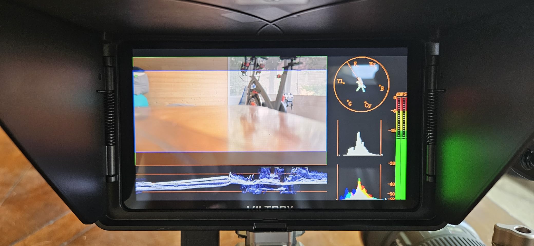 VILTROX DC-A1 2800Nits Camera Field Monitor Touchscreen with 7