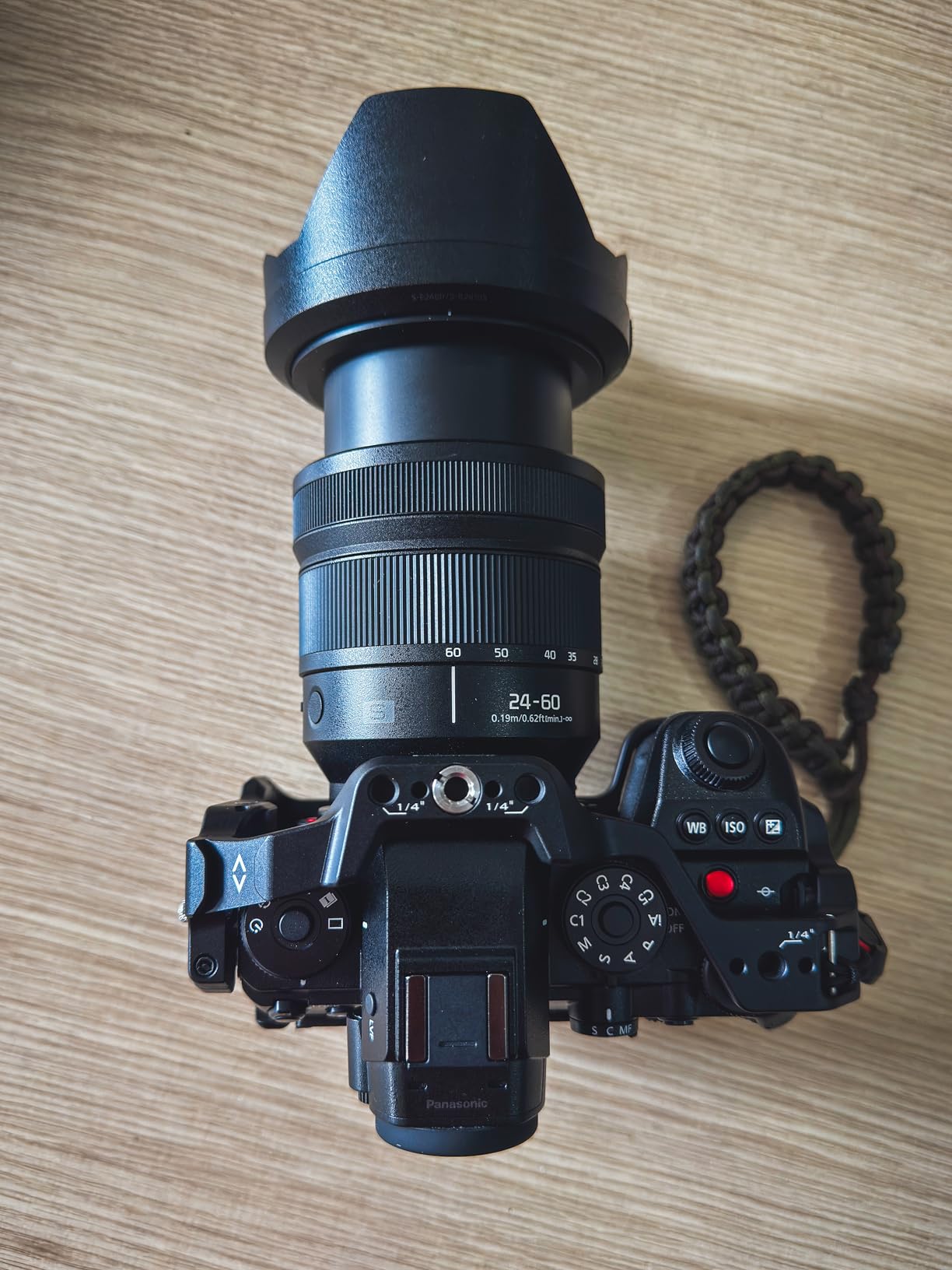Panasonic LUMIX S Series 24-60mm F2.8 L-Mount Lens; Landscapes, Portraits, and Video, Precision Focus Control Ring - S-E2460 customer photo 1