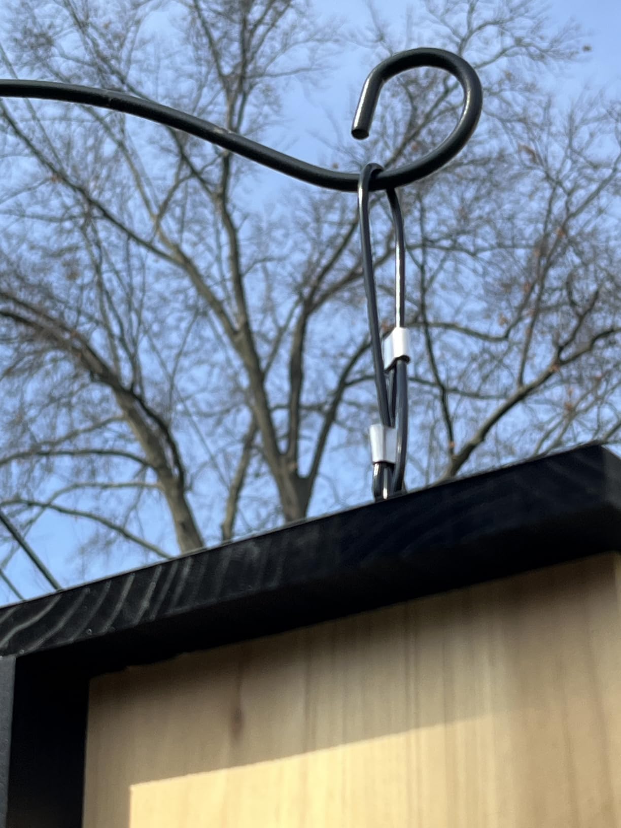 Birdfy Bird House with Camera & Metal Cladding, Lifetime Free AI Bird ID | Remote Control & Solar Powered, 1080P FHD & Night Vision, Fits Bluebirds/Finches/Wrens/Chickadees, Great Gift for Bird Lovers customer photo 2