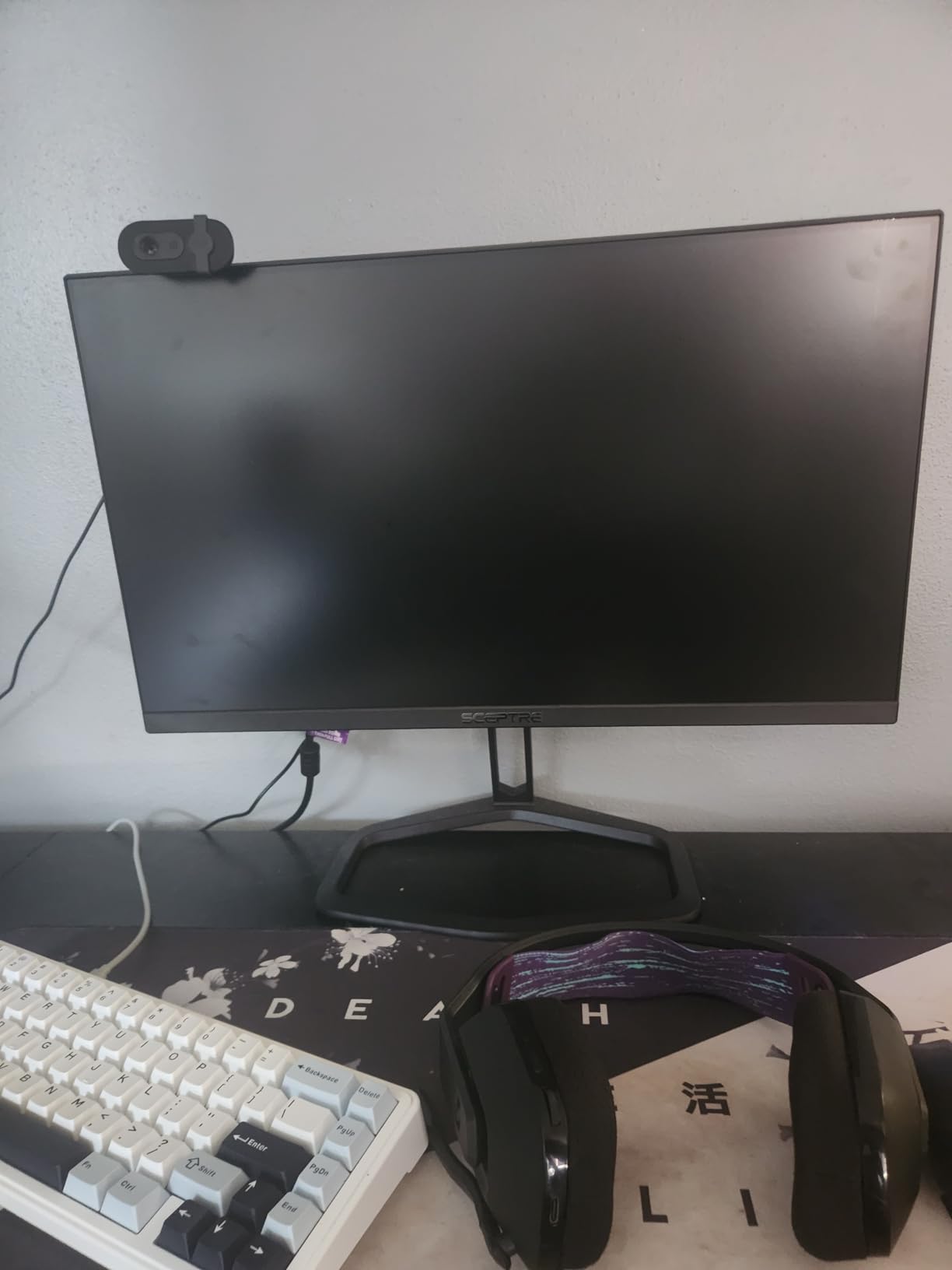 New! Sceptre 24.5-inch Gaming Monitor 240Hz 1ms DisplayPort x2 HDMI x2 100% sRGB AMD FreeSync Premium Build-in Speakers, Machine Black 2026 (E255B-FWD240 Series) customer photo 1