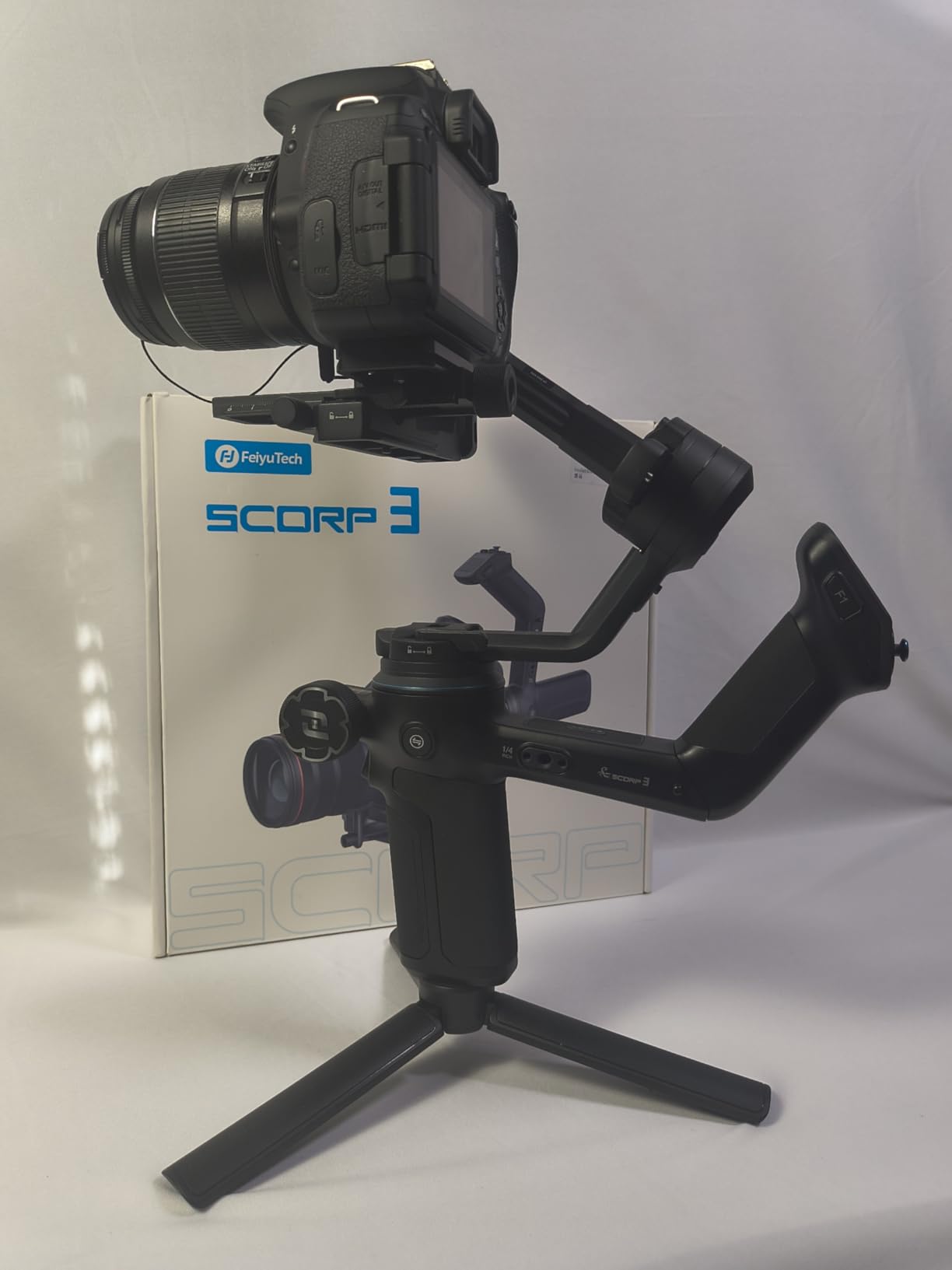FeiyuTech SCORP 3 Camera Gimbal Stabilizer with Built-in AI Tracking | 3-axis stabilization with 7.72 lbs payload, detachable wireless remote handle, ideal for DSLR & mirrorless solo filmmaking customer photo 2