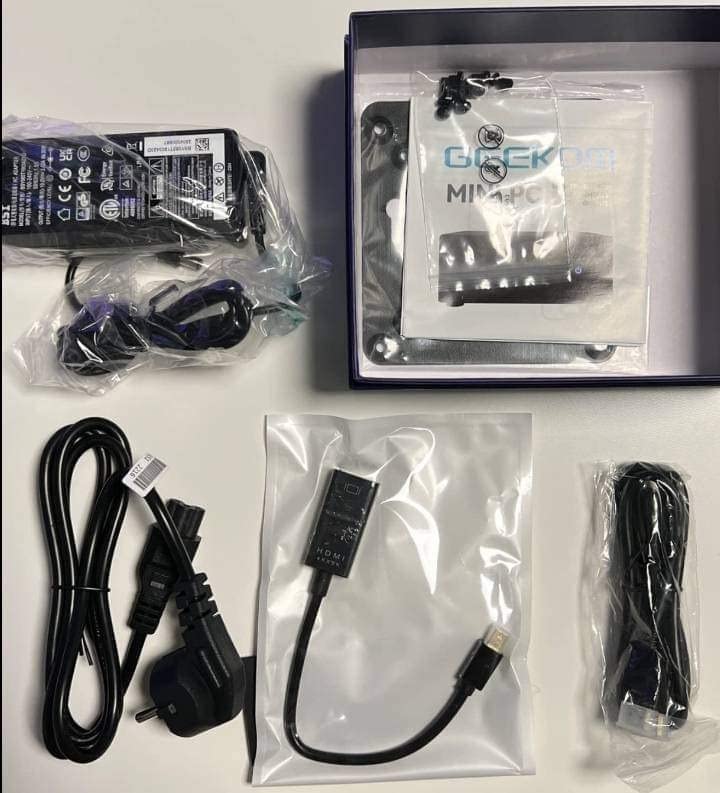 GEEKOM A9 Max Top AI Productivity Mini PC, AMD Ryzen AI 9 HX470 (86 Tops), DDR5, AI Mini Computer for Creators customer photo 1