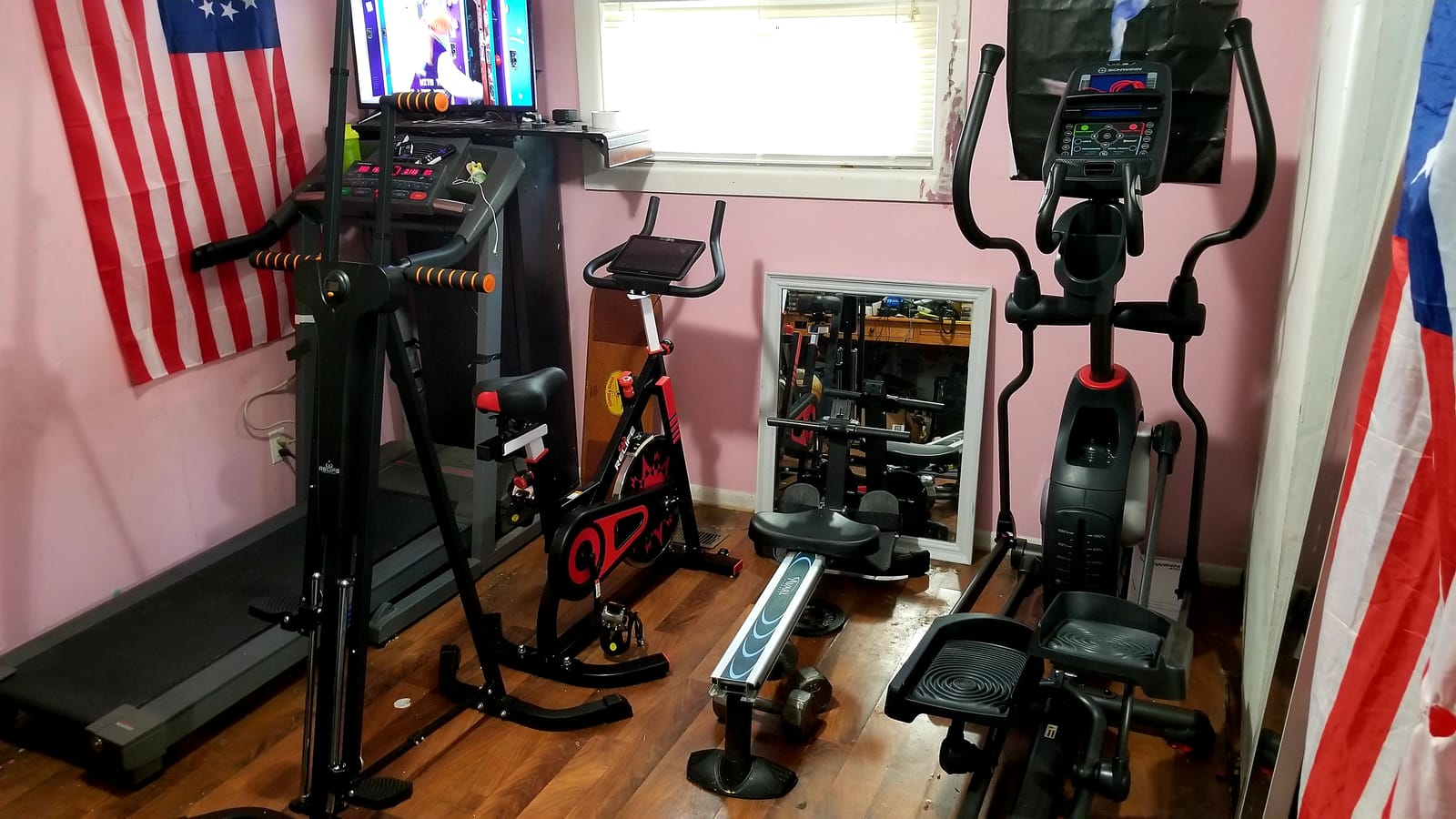 RELIFE REBUILD YOUR LIFE Exercise Bike, Friction Stationary Bike for Home customer photo 2