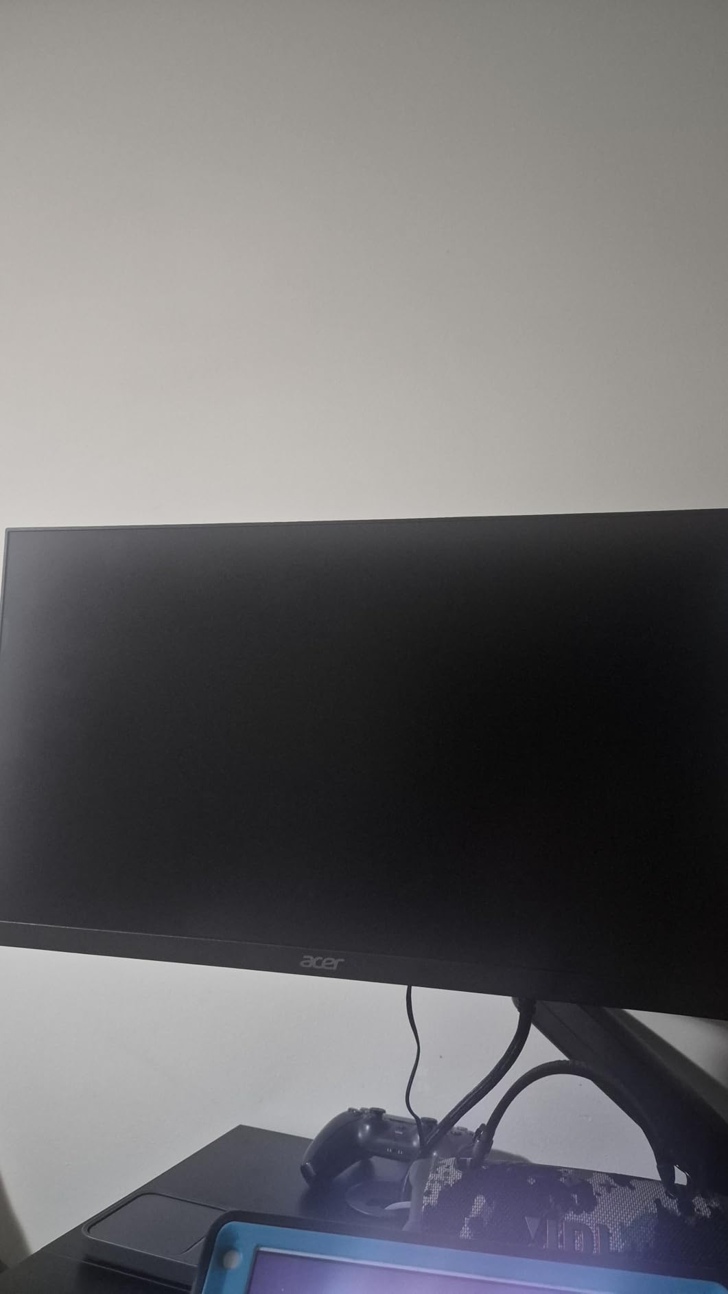 Acer 21.5in FHD 1920x1080 100Hz Office Monitor KB220Q H2bi | 1ms, AdaptiveSync (FreeSync Compatible), sRGB 99%, HDMI, VGA, VESA Mountable, Bluelight Filter, Flickerless Technology customer photo 2