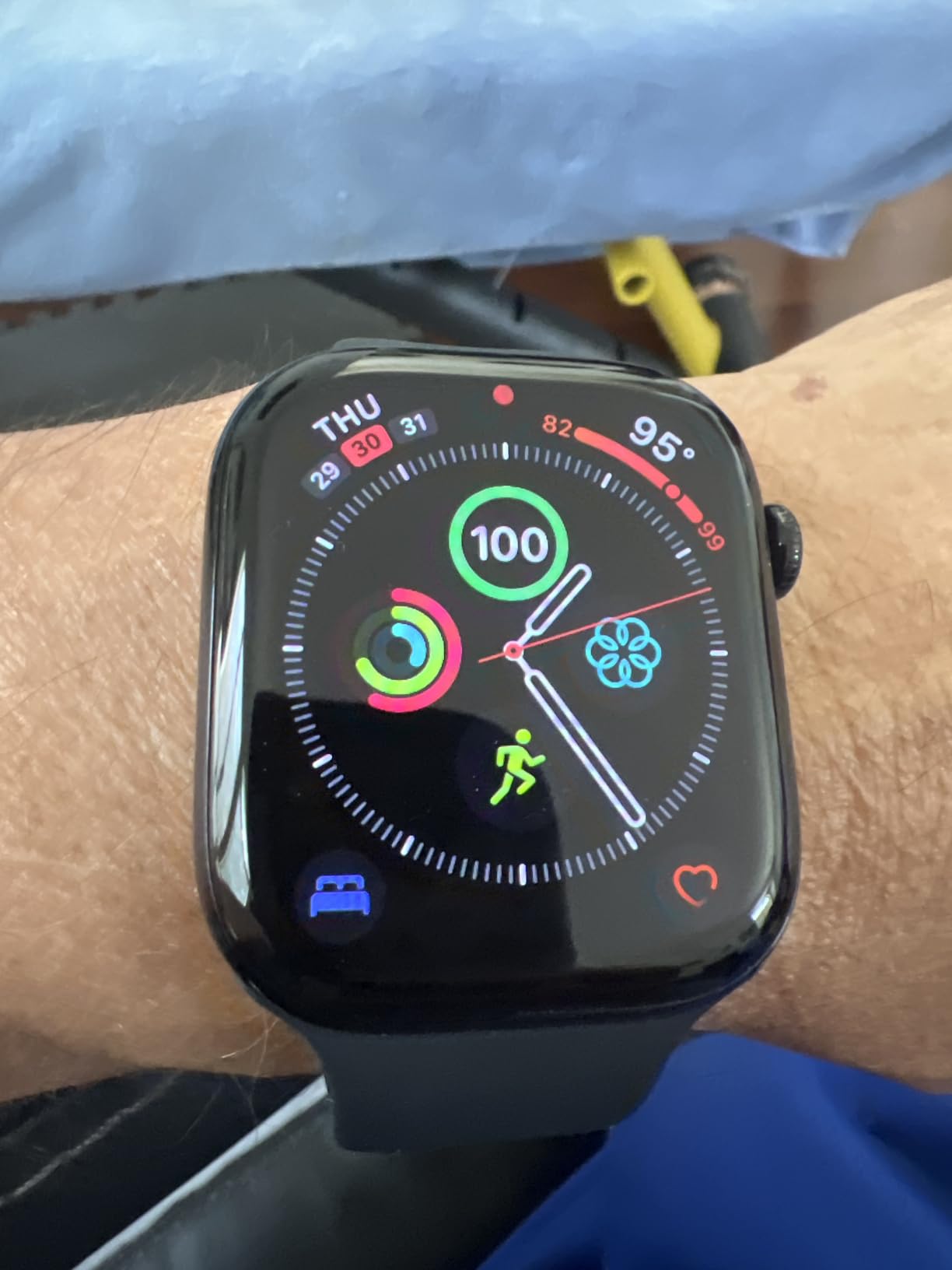 Apple Watch Series 11 [GPS 46mm] Smartwatch with Jet Black Aluminum Case with Black Sport Band - M/L. Sleep Score, Fitness Tracker, Health Monitoring, Always-On Display, Water Resistant customer photo 2