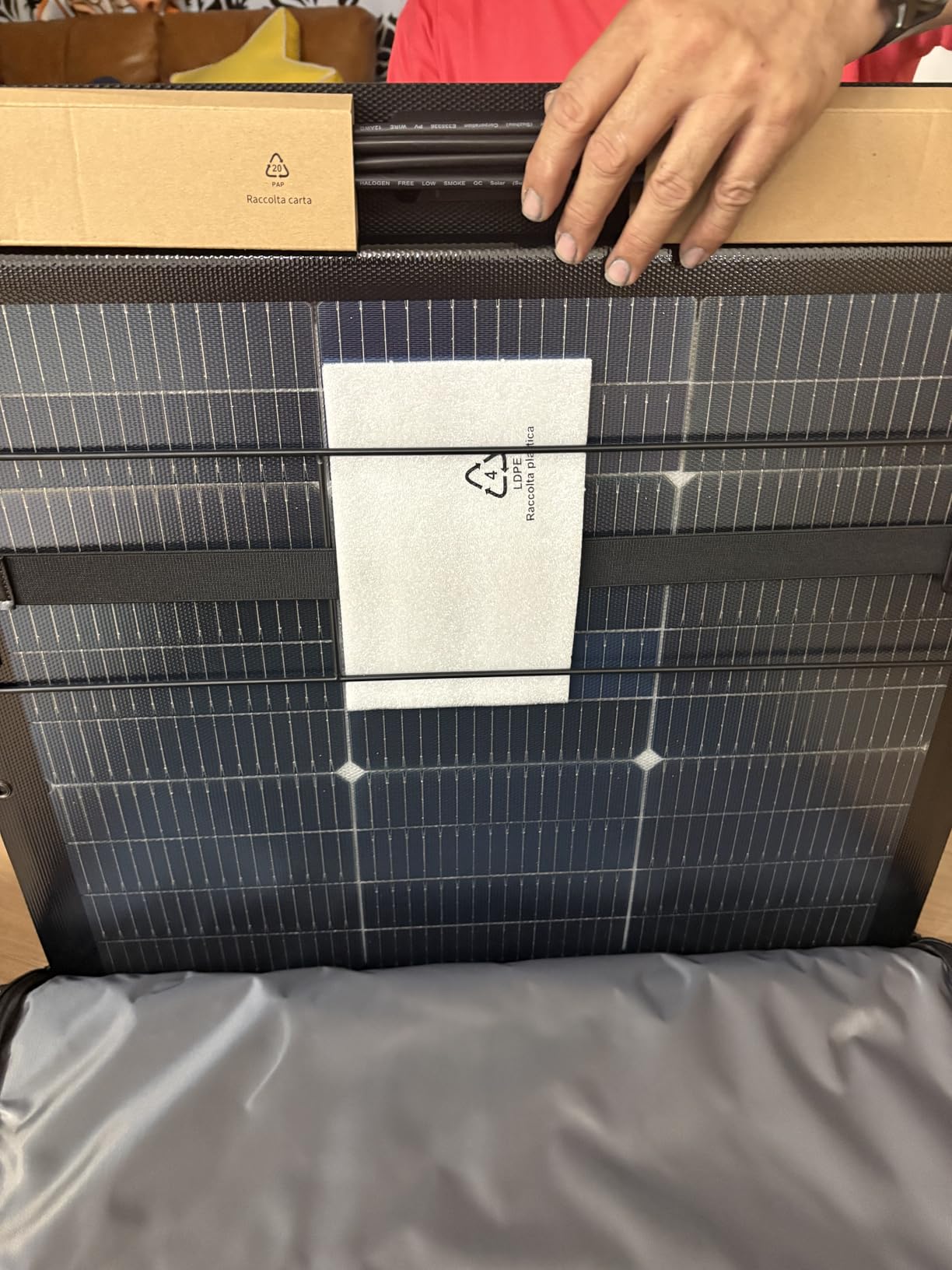 EF ECOFLOW Solar Generator Delta 3 Classic with 220W Solar Panel, 1024Wh customer photo 2