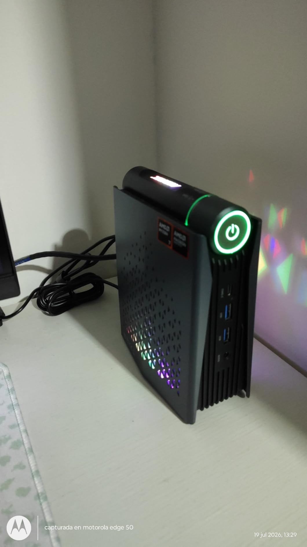 ACEMAGICIAN S3A Mini PC, Ryzen 7 H 255 (Up to 4.9GHz, 8C/16T), Radeon 780M Graphics, 16GB LPDDR5 RAM, 512GB PCIe4.0 SSD, Mini Desktop Computer for Content Creation, Programming, Gaming & Home Office customer photo 2