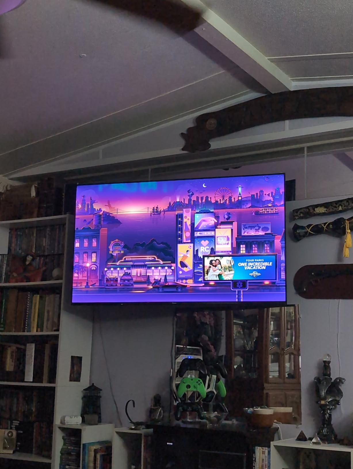 Roku 55-Inch Select Series Smart TV 2026-4K QLED TV - Roku TV customer photo 1