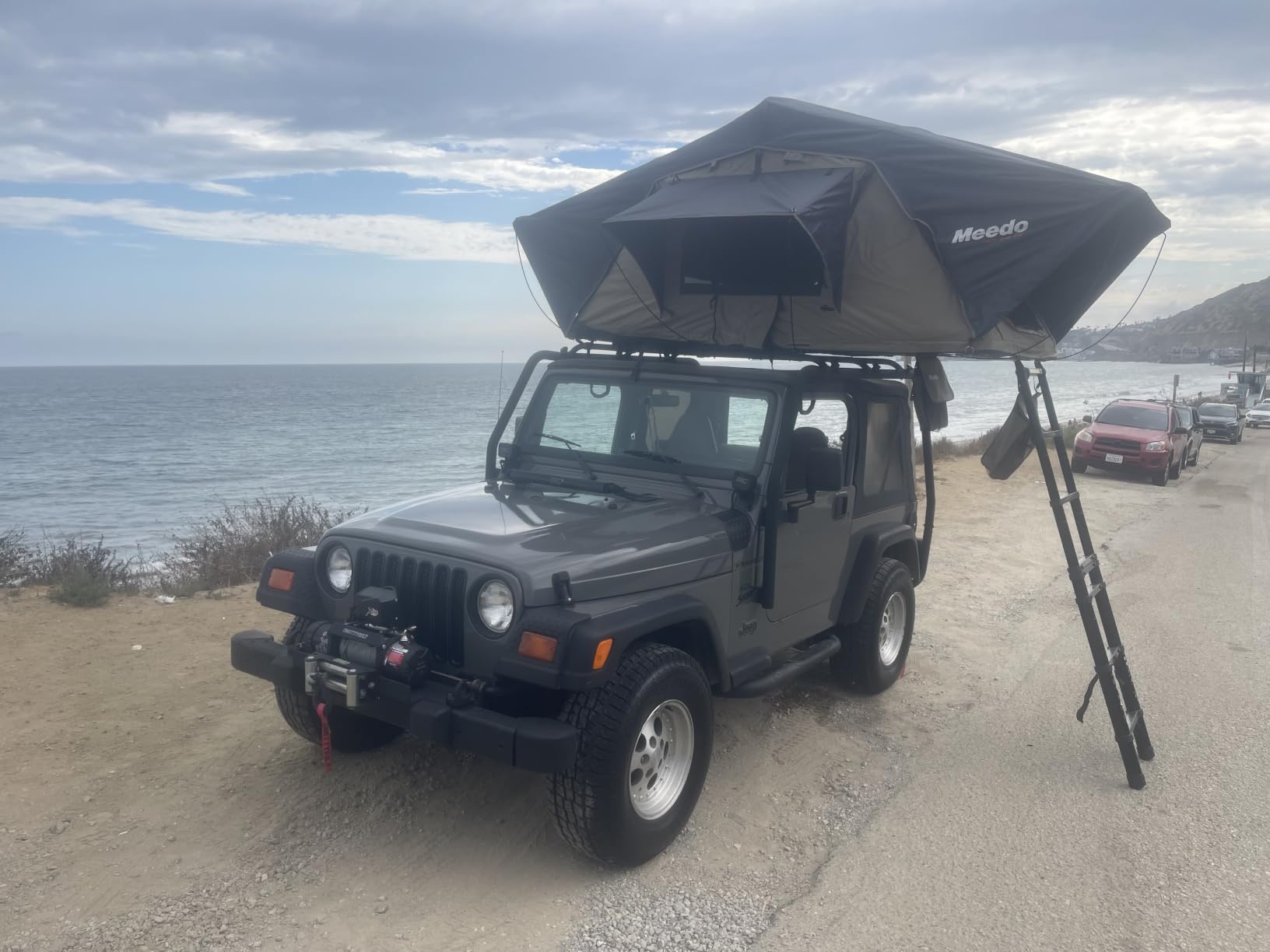 Meedo Apolle A86 M, Soft Shell Rooftop Tent, Fits 2 People, Made with Waterproof Material and a Rainfly-Fold Design, Clamshell Army Green Roof top Tent for Overlanding Hunting, Ladder Included customer photo 2