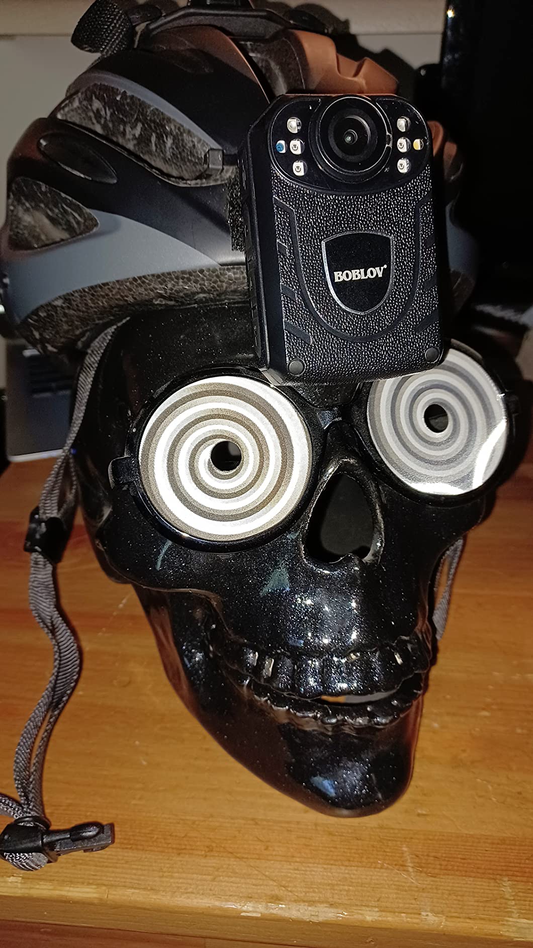 BOBLOV 5K Body Camera with Microphone, W5 Vlogging Camera, 5K/15FPS and 4K/60FPS with 270° Rotating Lens, External Mic Support, Clip/Strap Options, EIS Stabilization for Meeting, and Daily Use (64GB) customer photo 2