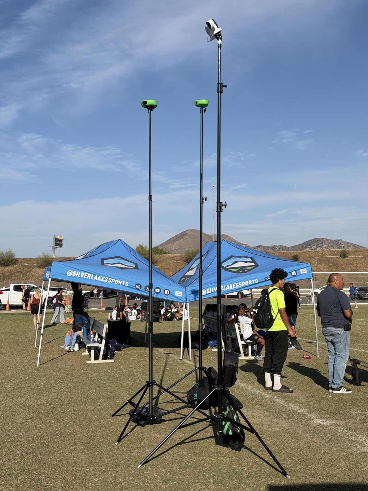 AI Auto-Tracking Sports Filming System, 180 Degree Full-Field Lens & Live Streaming for Basketball, Soccer & Volleyball, Compatible with iPhone 16 Pro Max customer photo 1