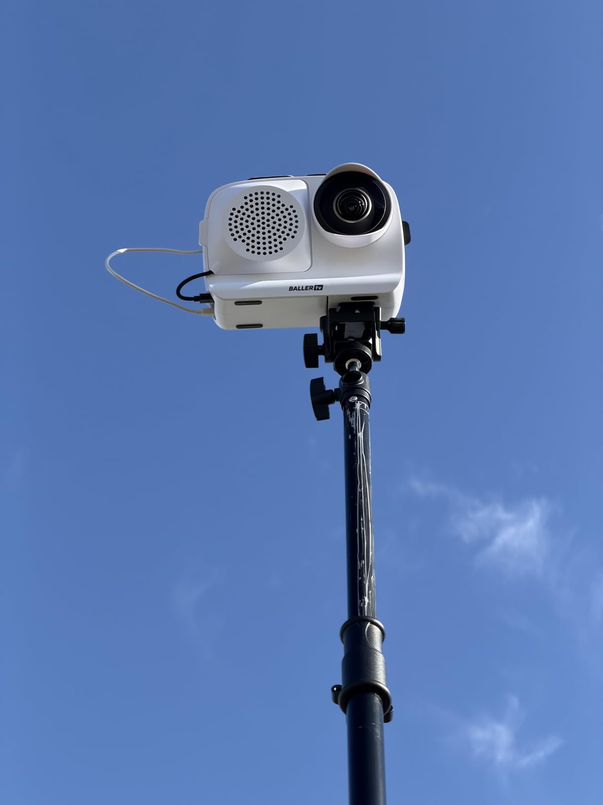 AI Auto-Tracking Sports Filming System, 180 Degree Full-Field Lens & Live Streaming for Basketball, Soccer & Volleyball, Compatible with iPhone 16 Pro Max customer photo 2