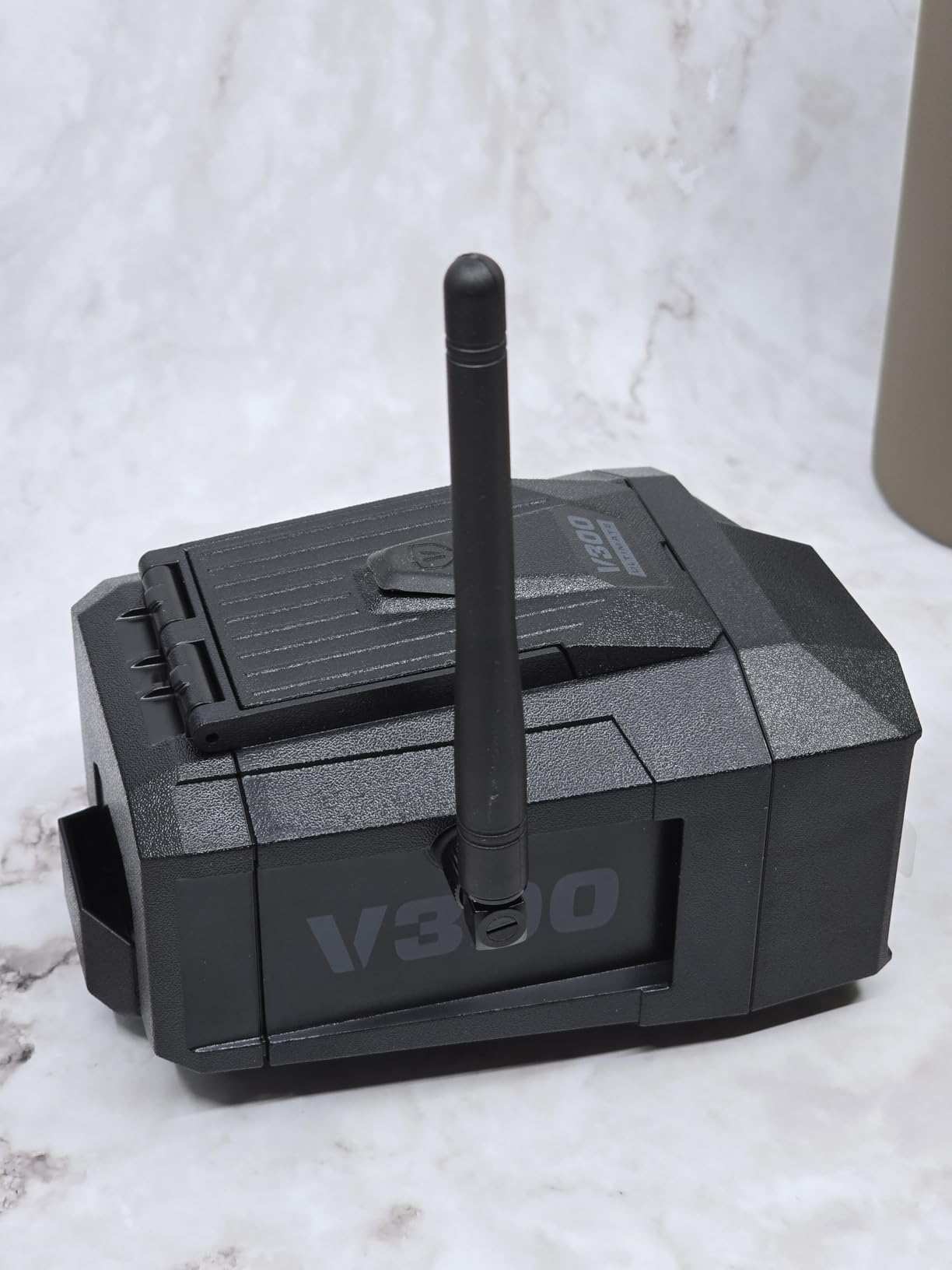 Vosker V300 Ultimate Farmers Pack Outdoor Security Camera with External Solar Panel for Farms Pastures and Greenhouses 4G LTE Black Single Unit with Battery customer photo 1