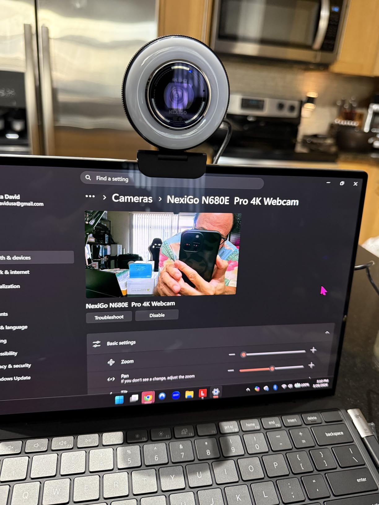NexiGo N680E Pro 4K Webcam with Ring Light, PDAF Autofocus, 1080p 60FPS, Dual Noise-Canceling Mics, Privacy Shutter, USB Plug-and-Play customer photo 1