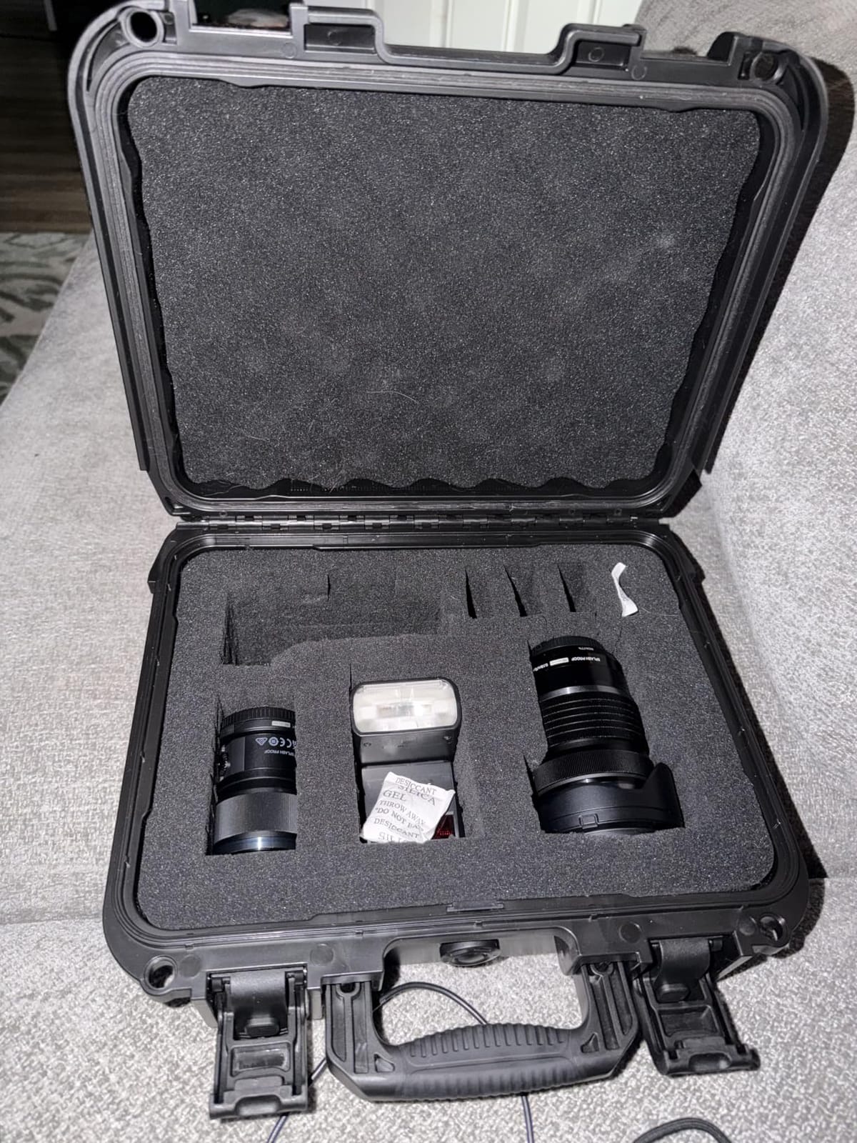 K&F CONCEPT Waterproof Hard Case, IP67 Protective Case with Pre-Scored Foam customer photo 1