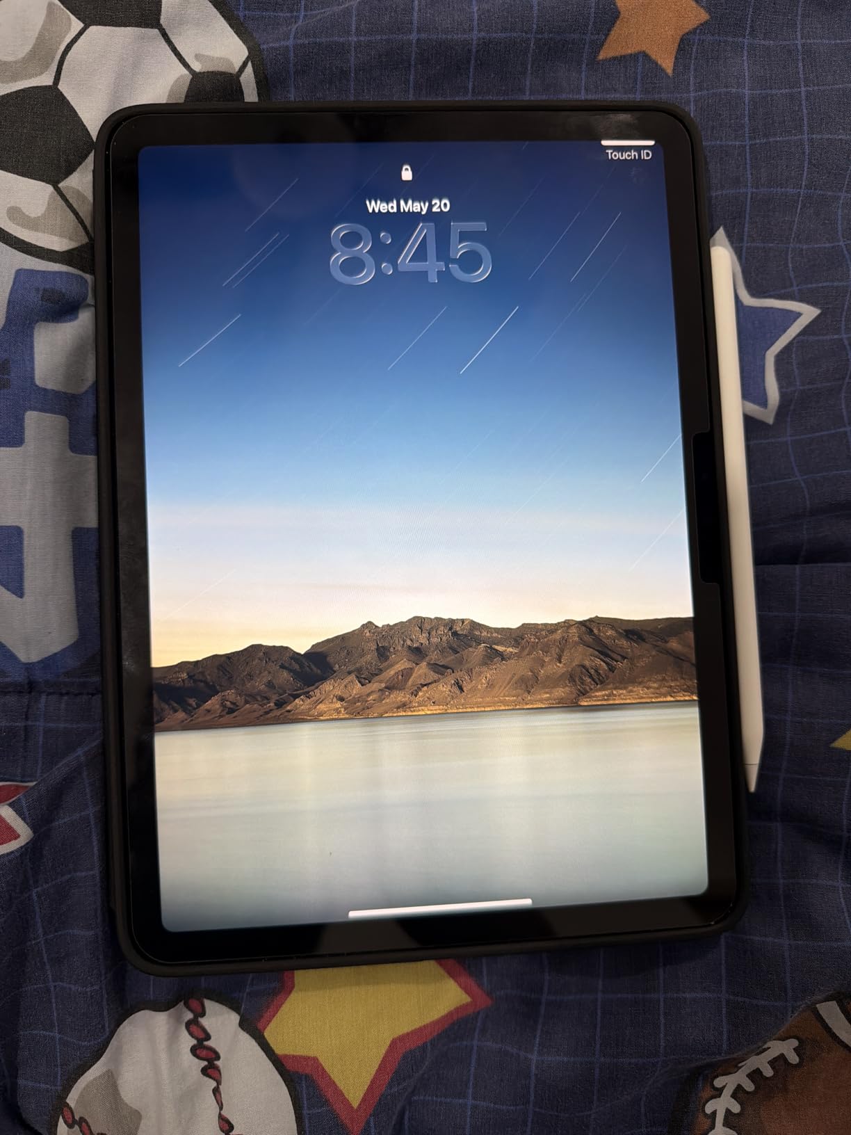 Apple iPad Air 11-inch (M4): Liquid Retina Display, 128GB, 12MP Front/Back Camera, Wi-Fi 7 with Apple N1, Touch ID, All-Day Battery Life - Space Gray customer photo 2