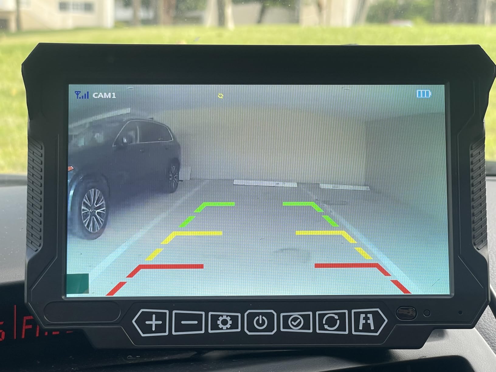 HD 1080P Magnetic Wireless Backup Camera for RV - 1-Min Easy Install | Stays Secure on Bumpy Driving for RV Trailer - 7'' Monitor for Rear View & Parking While Travel customer photo 2