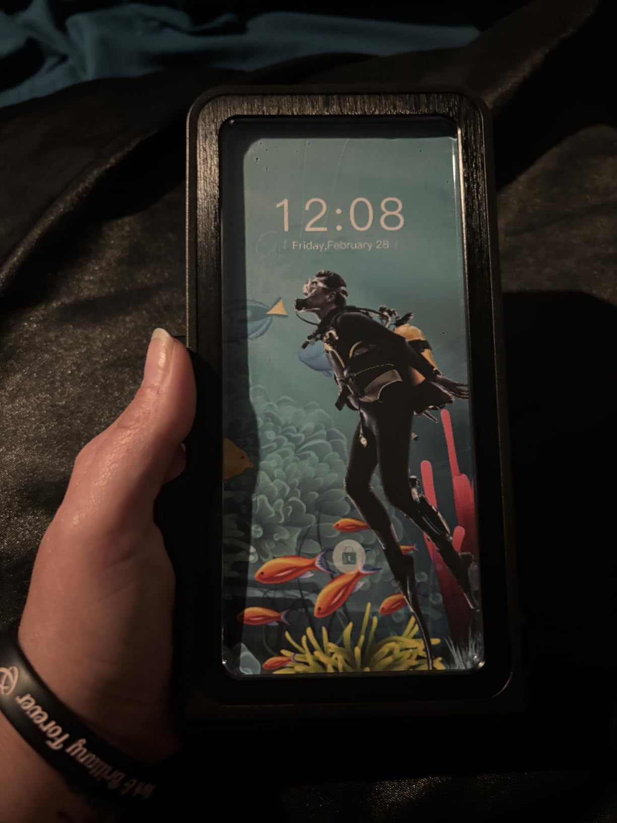 Underwater Phone Case for Snorkeling, Full Touch Screen Diving Phone Case | 10M/33FT Waterproof Crystal Clear Underwater Photography, Fits iPhone 16/15/14/13 Pro Max & Samsung S26/S25 Ultra up to 6.9