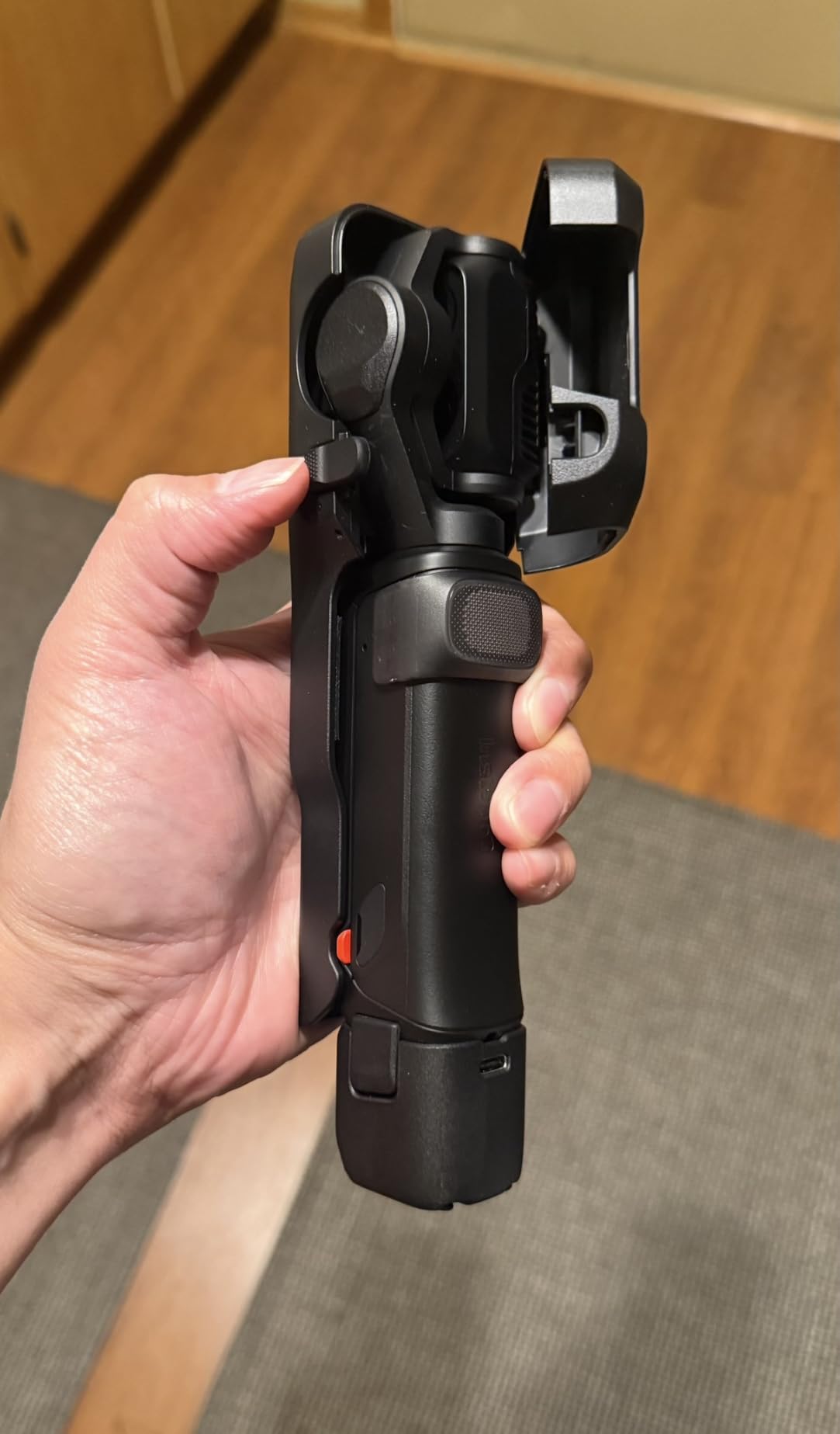Insta360 Luna Ultra - 8K Vlogging Camera with Dual Leica Lenses, 12x Zoom, 1
