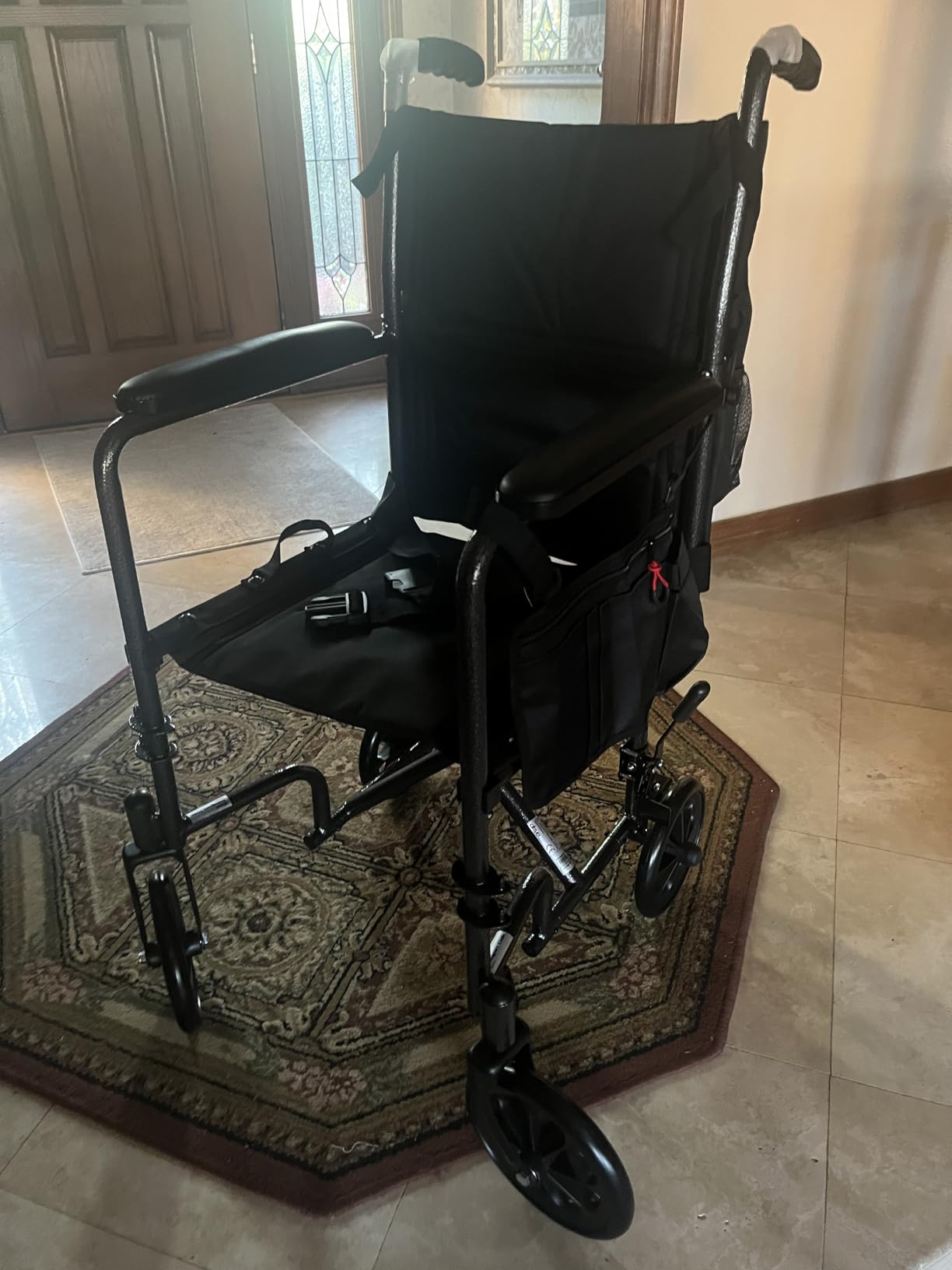 Drive Medical TR39E-SV Transport Wheelchair, Swing-Away Footrest, Silver customer photo 1