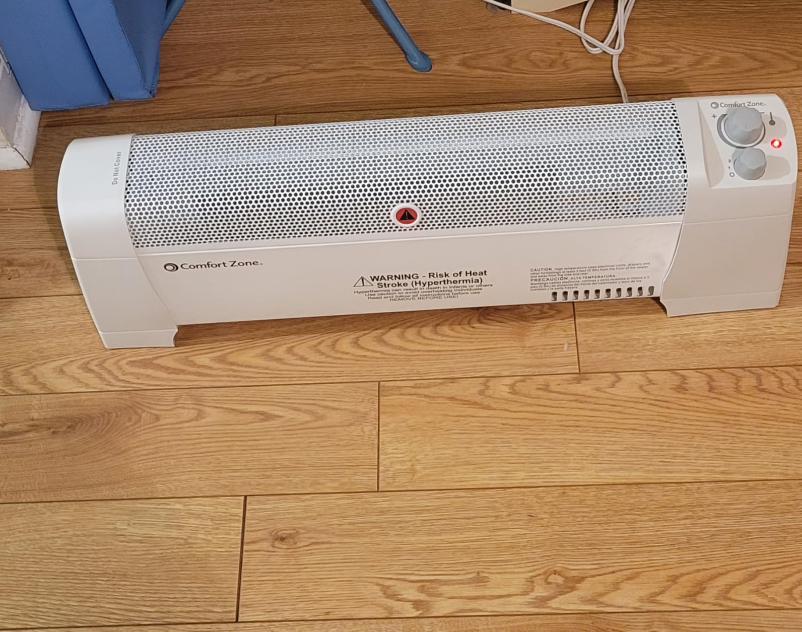 Comfort Zone Electric Baseboard Space Heater with Adjustable Thermostat, Dent-Proof End Panels, Overheat Protection, Tip-Over Switch, & Stay-Cool Body, Ideal for Home, Bedroom, & Office, 1,500W, CZ600 customer photo 2