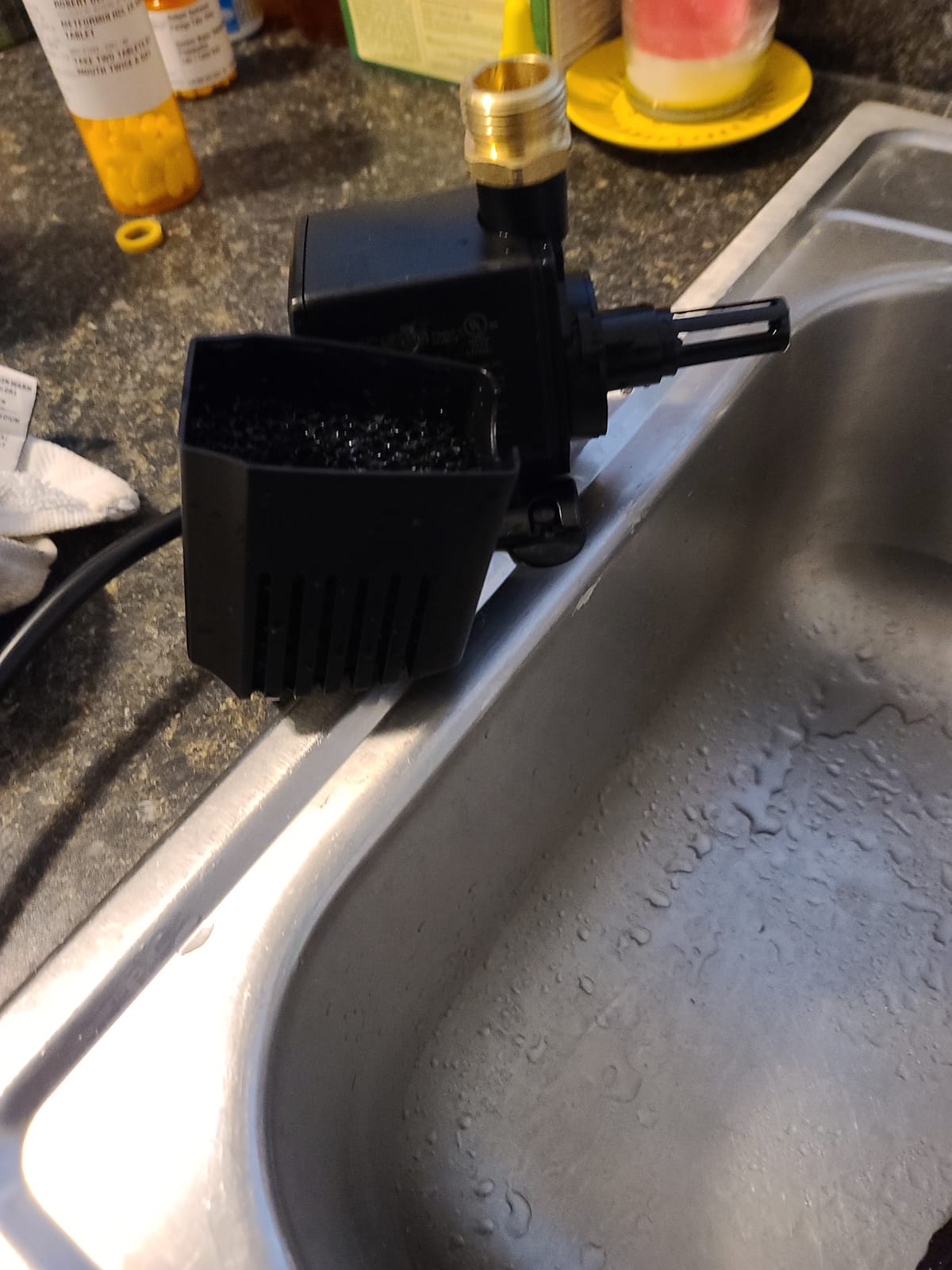EcoPlus Eco 396 Water Pump Fixed Flow Submersible Or Inline For Aquariums, Ponds, Fountains & Hydroponics - UL Listed, 396 GPH, Black customer photo 1
