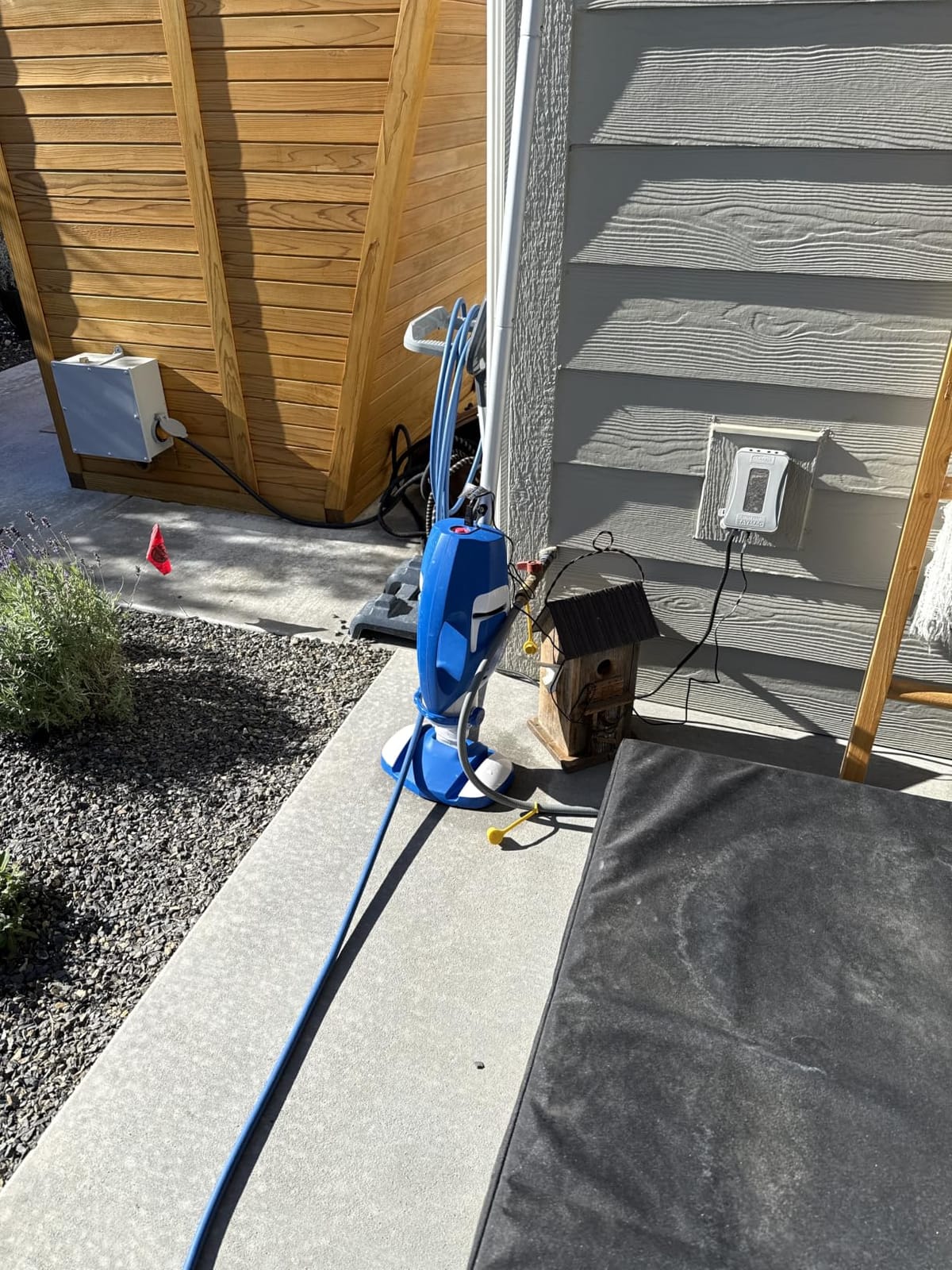 POOL BLASTER Max Cordless Pool Vacuum for Inground & Above Ground Pools customer photo 2