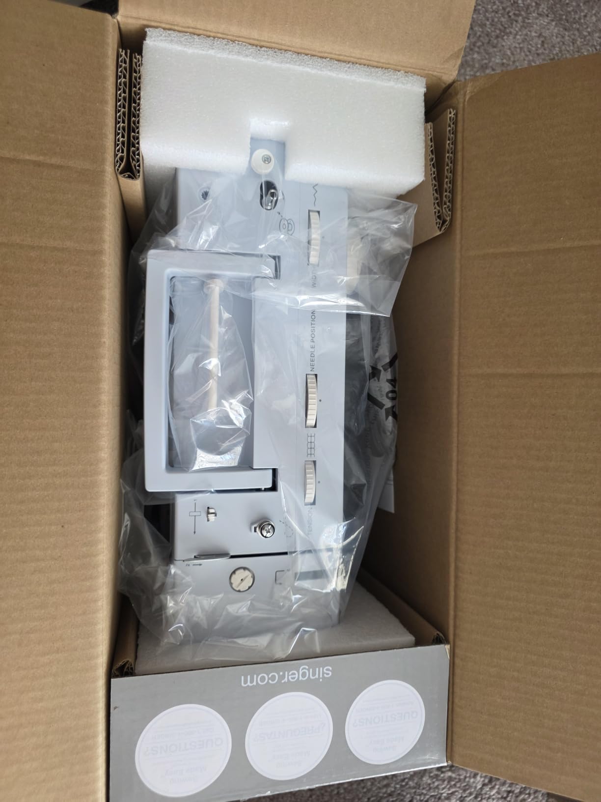 SINGER® 4423 (Grey) High Speed Heavy Duty Sewing Machine with Accessory Kit customer photo 1