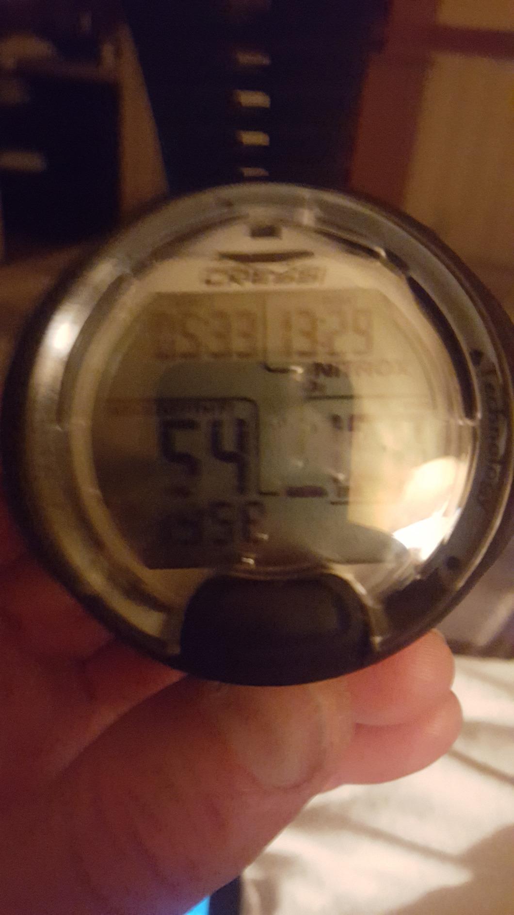 CRESSI Leonardo 2.0 G2 Dive Watch, One-Button Air Nitrox Gauge, White/Black customer photo 2