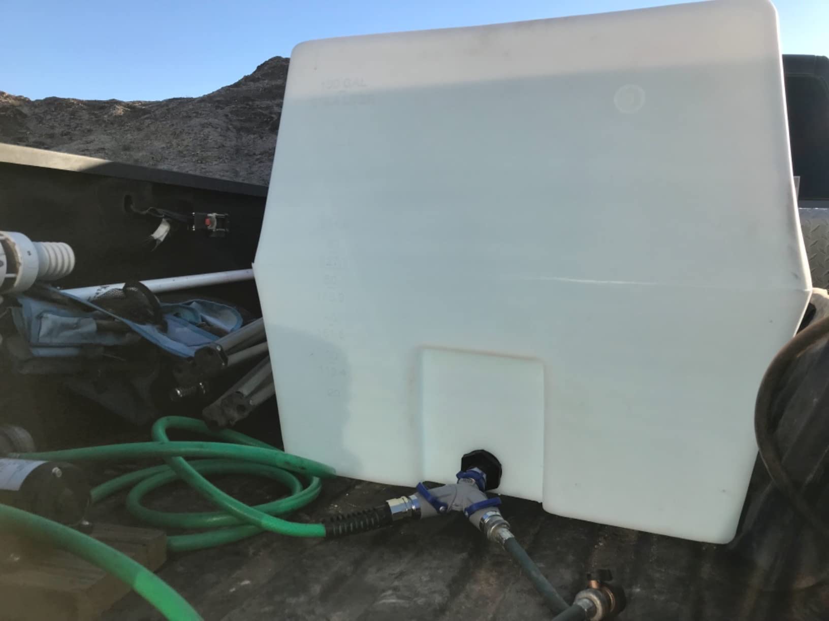 RomoTech 82123919 50 Gallon Square Polyethylene Water Storage Tank customer photo 1