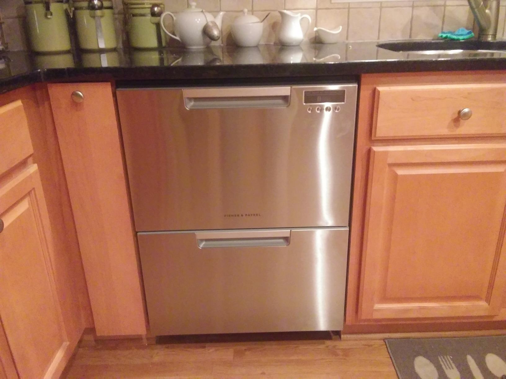 Fisher and Paykel Double DishDrawer Dishwasher, 14 Place Settings (EZKleen Stainless Steel) customer photo 2