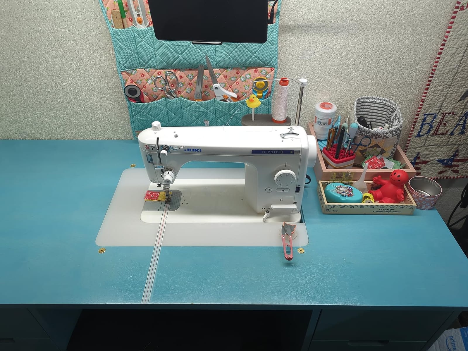 Juki TL-2010Q High Speed Sewing & Quilting Machine With Free Bonus Pack customer photo 1