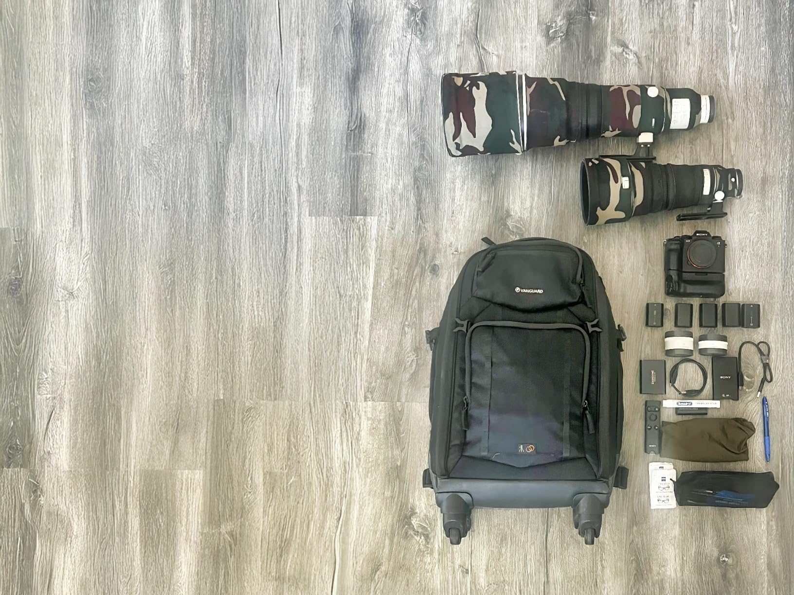 VANGUARD ALTA Fly 58T DSLR Camera Backpack, 8 Wheel Spinner/Trolley customer photo 2