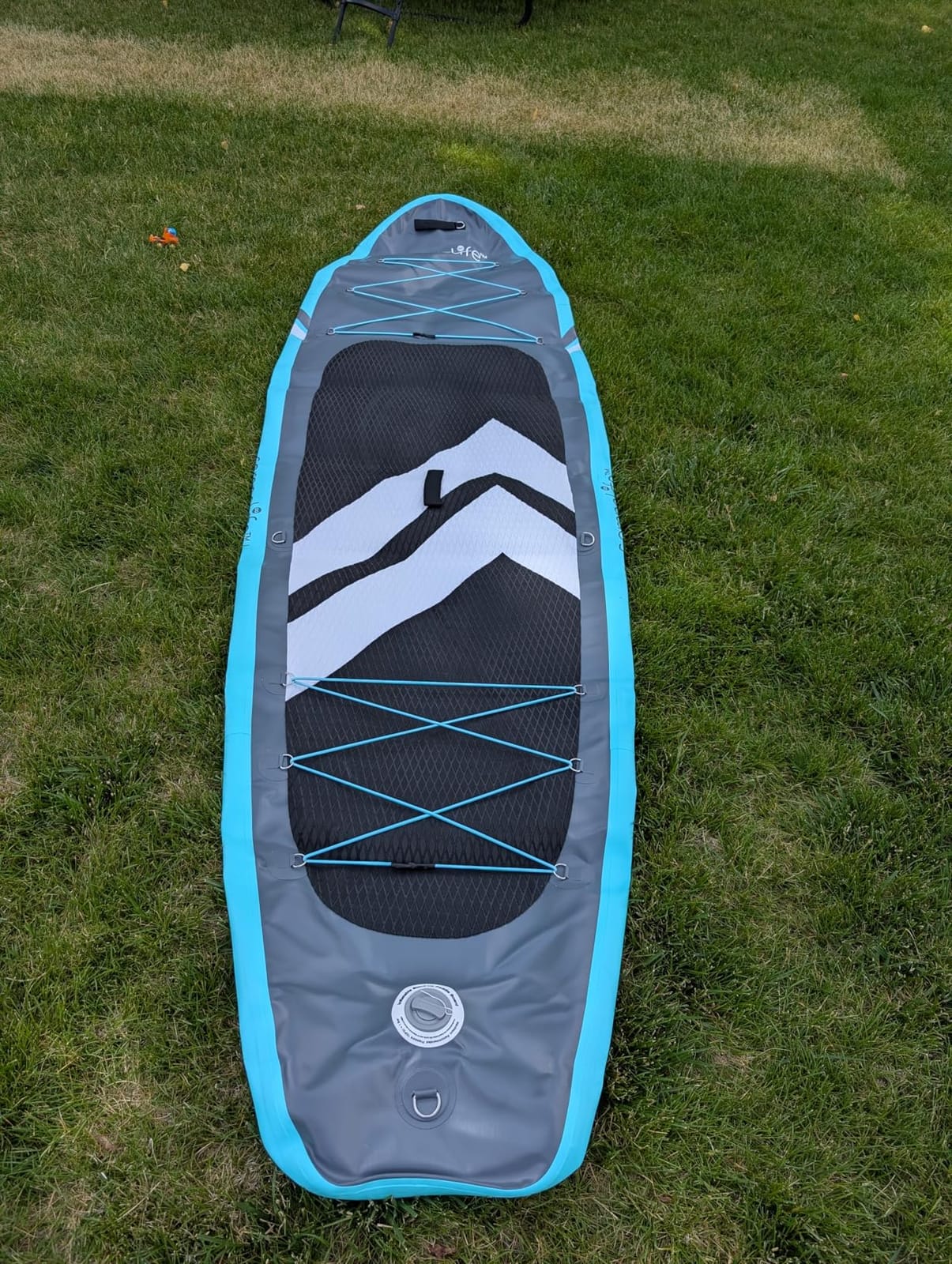 SereneLife 10’6” Inflatable Stand Up Paddle Board with Premium SUP Accessories - 32” Wide Stable Design with Non-Slip EVA Deck Pad, for Youth and Adults, 350 lbs. Capacity customer photo 2